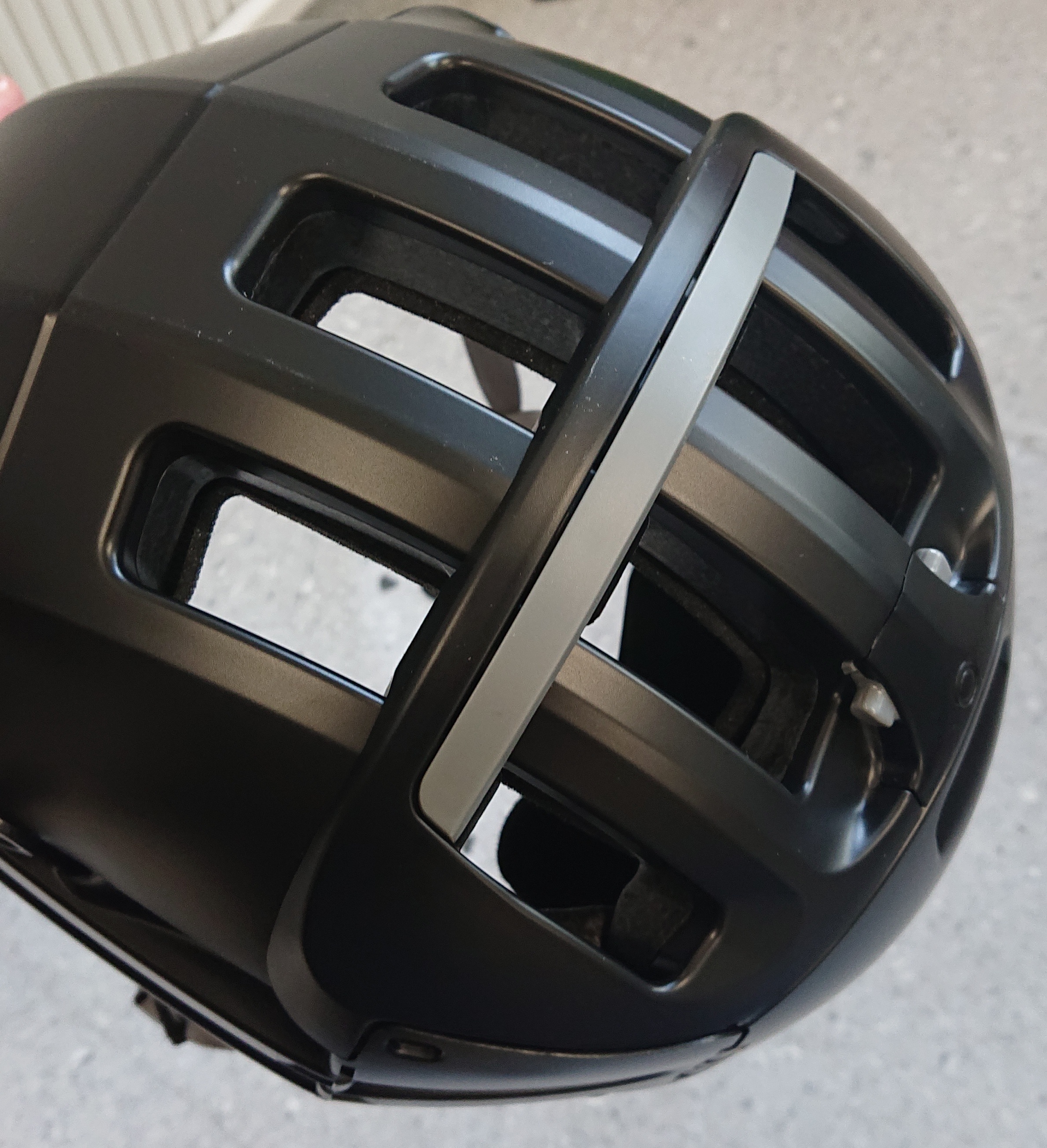 Helm fertig entfaltet