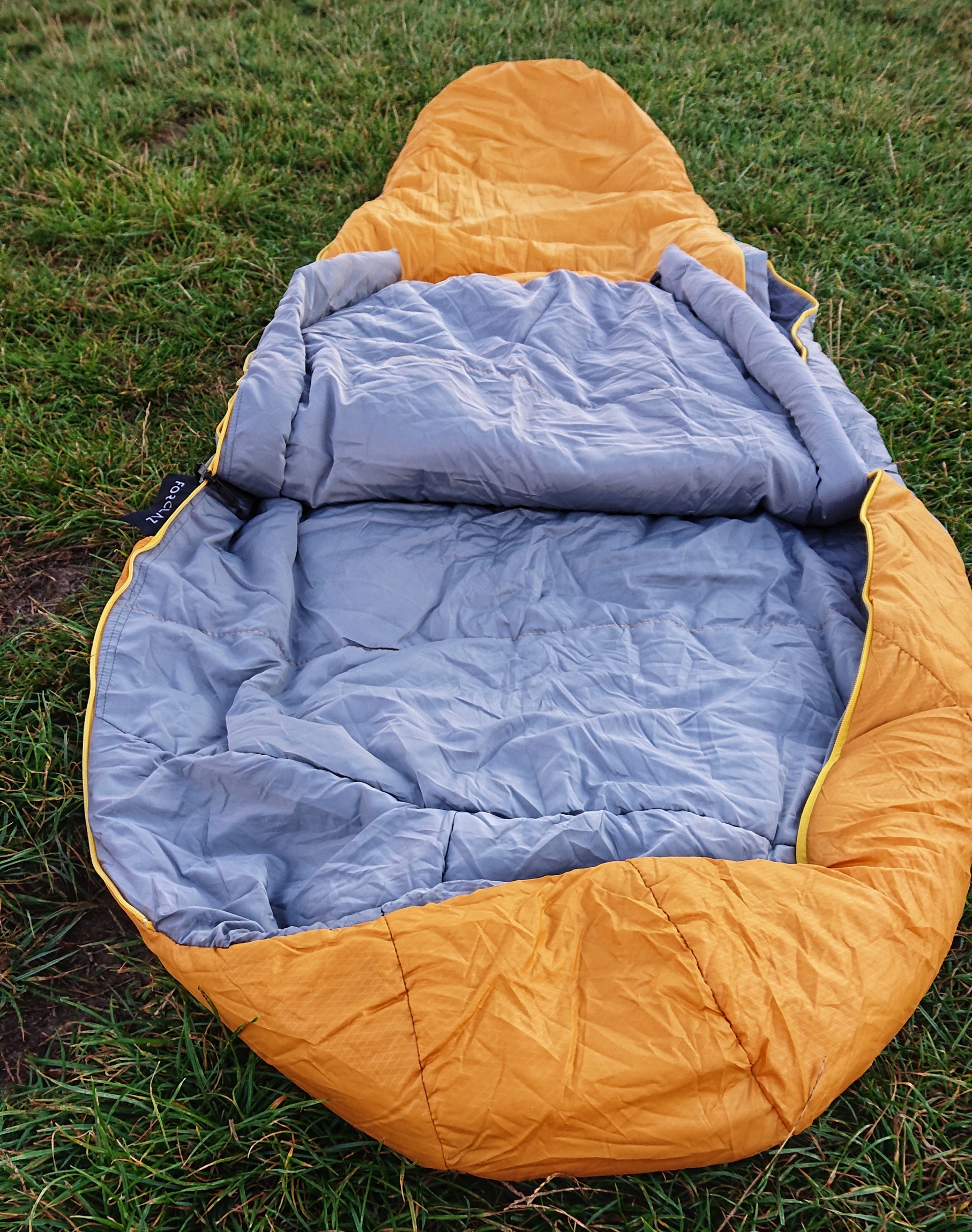 Schlafsack offen