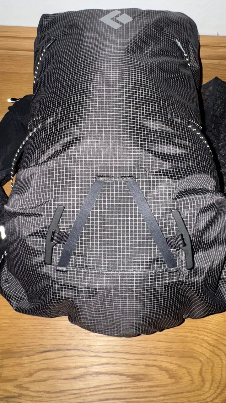 Der kompetente OUTSIDEstories-Test: Black Diamond Distance 15 Hybrid-Rucksack
