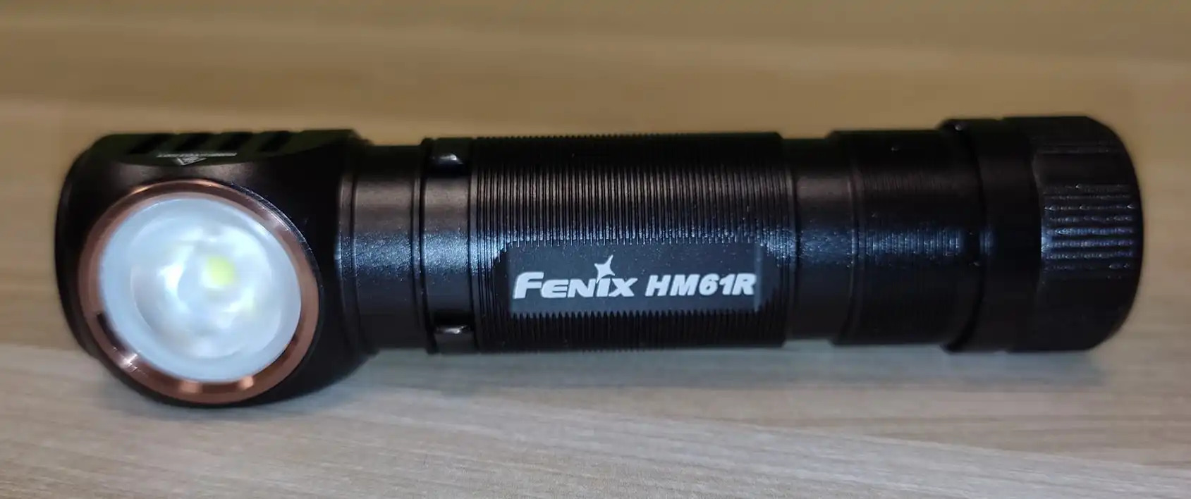 Fenix HM61R Stirn-/Taschenlampe21