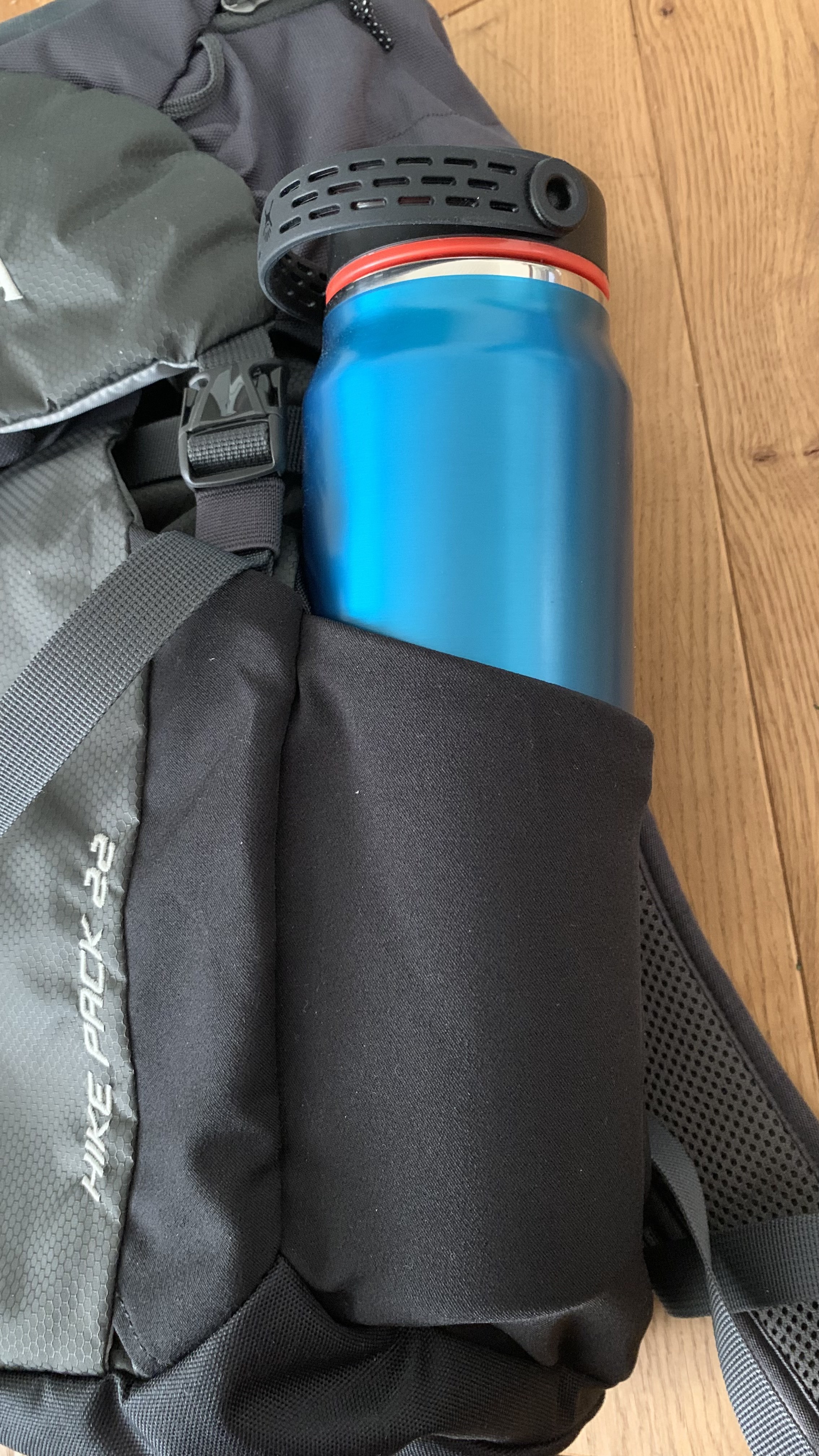 Flasche im Rucksack