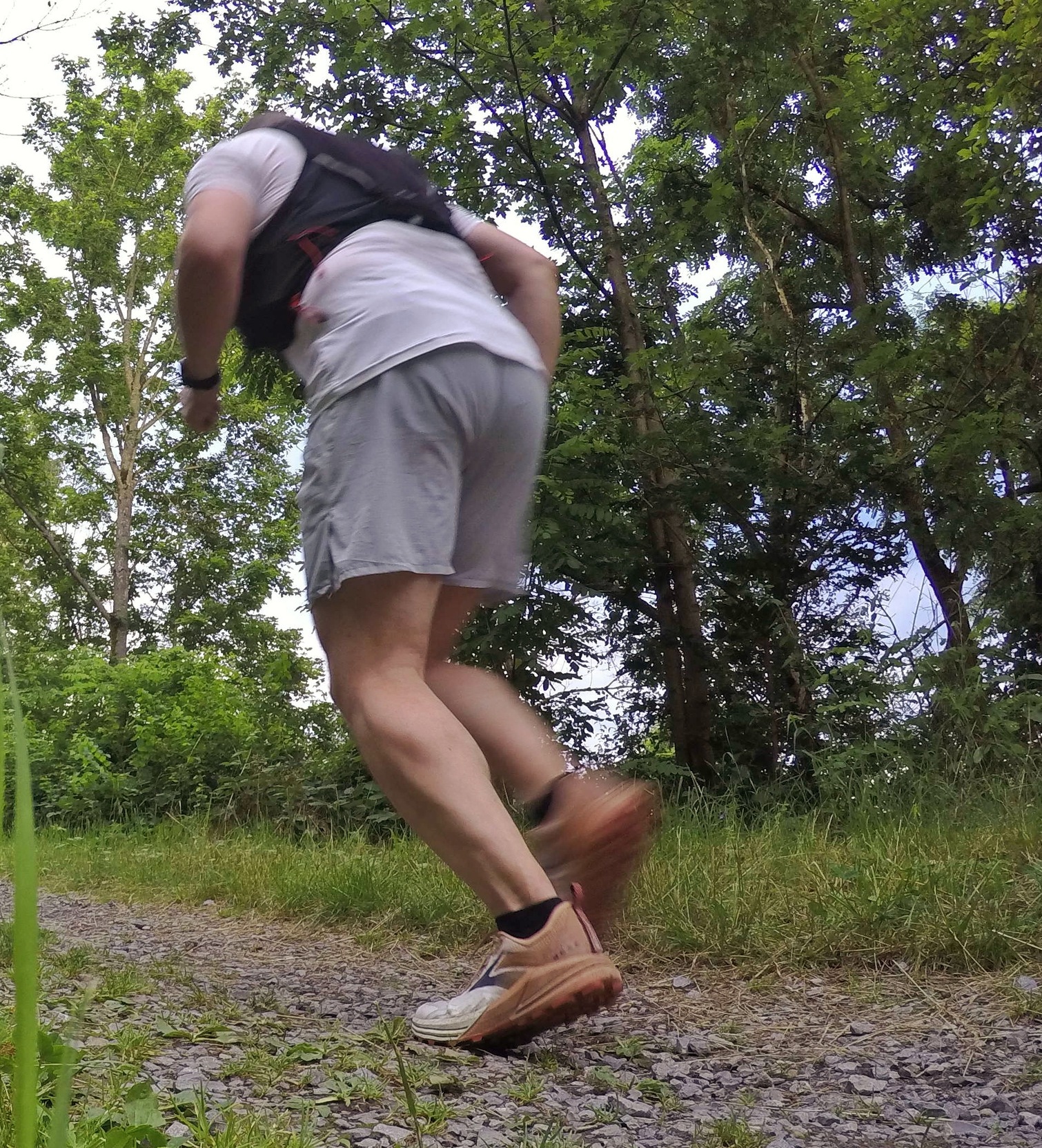 Laufweste während des Laufens
