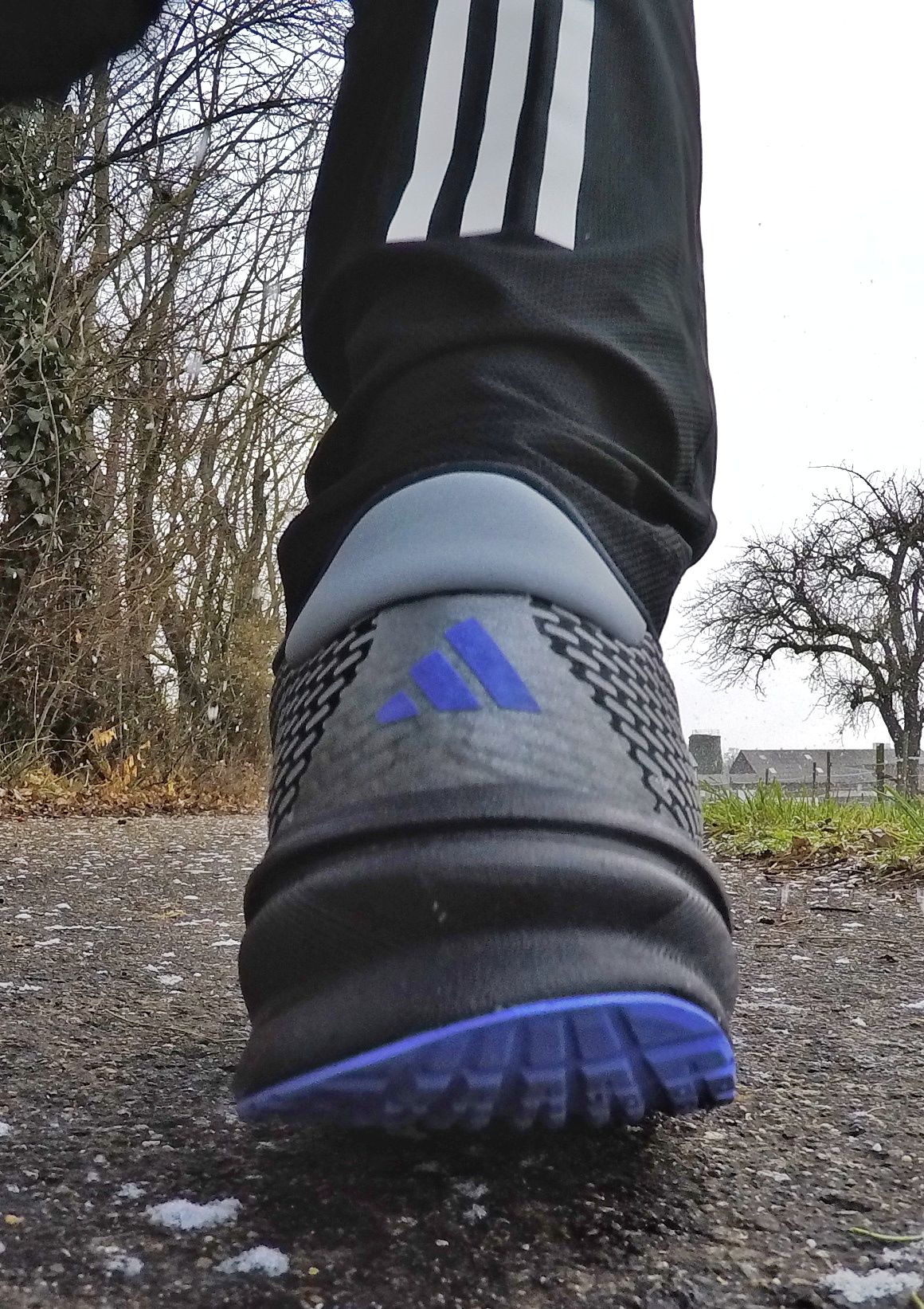 Laufschuh in der Abrollphase