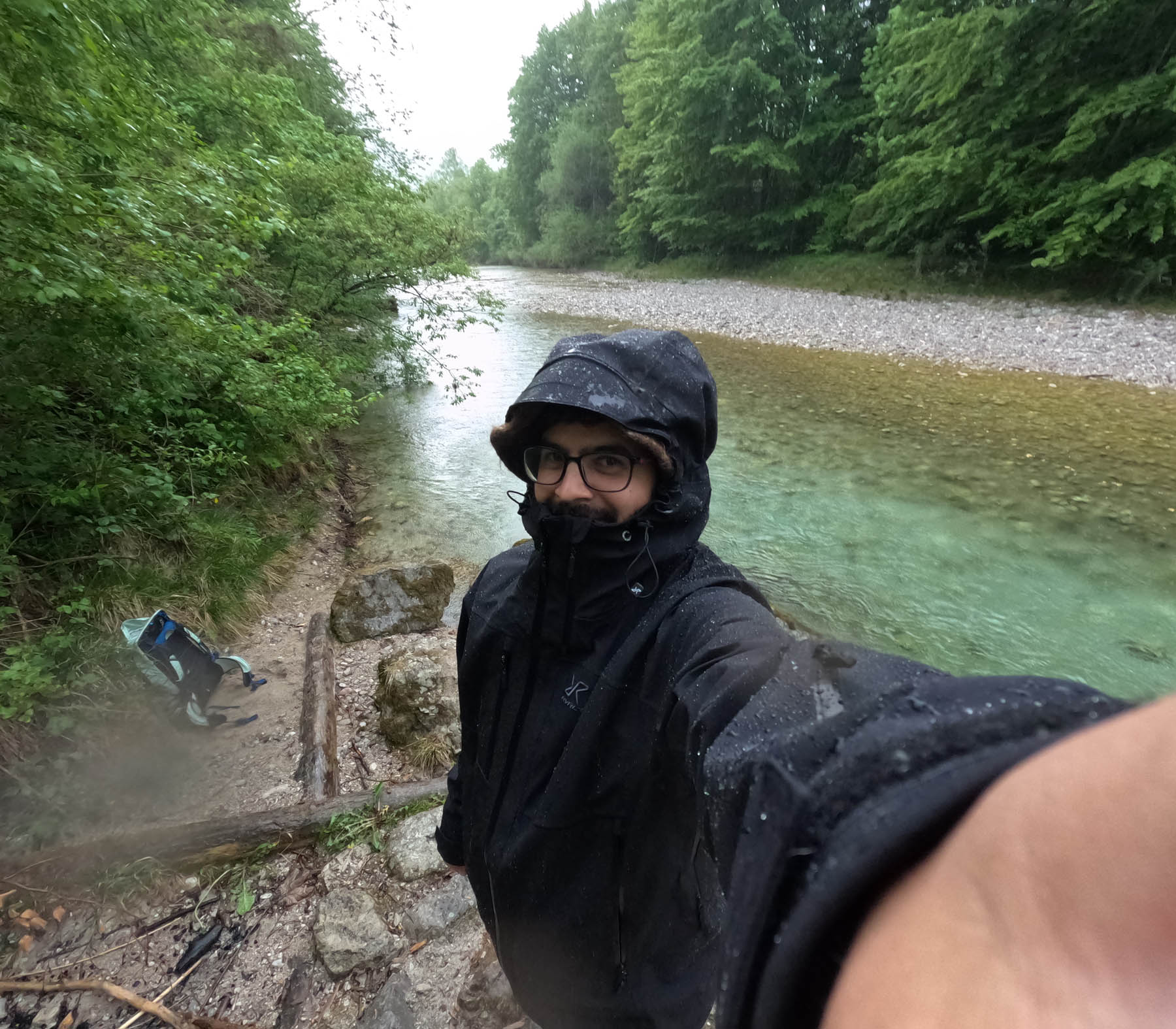 Der kompetente OUTSIDEstories-Test: REVOLUTION RACE Cyclone 3L Shell Jacket - Regen & Hardshelljacke – Hardshell, Herren