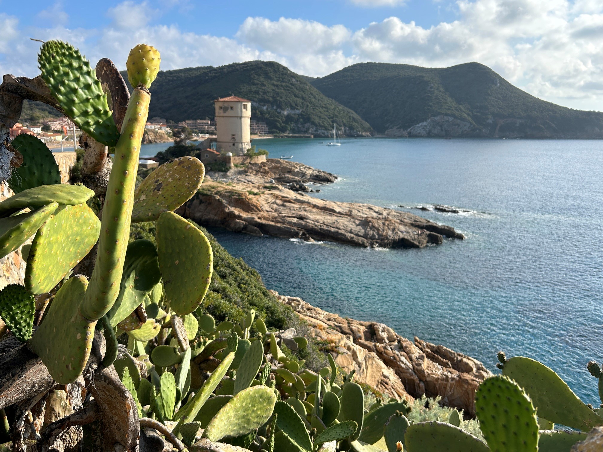 3 großartige Wanderungen auf der Insel Giglio - Italien