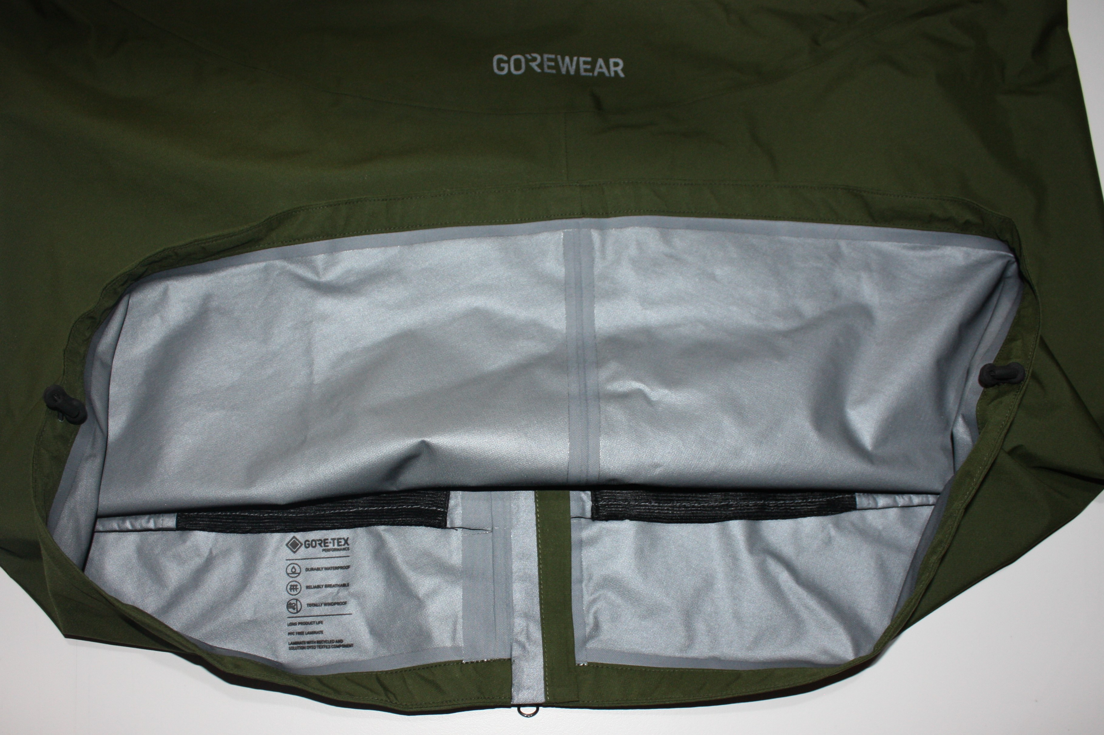 GOREWEAR Concurve GORE-TEX Jacke30