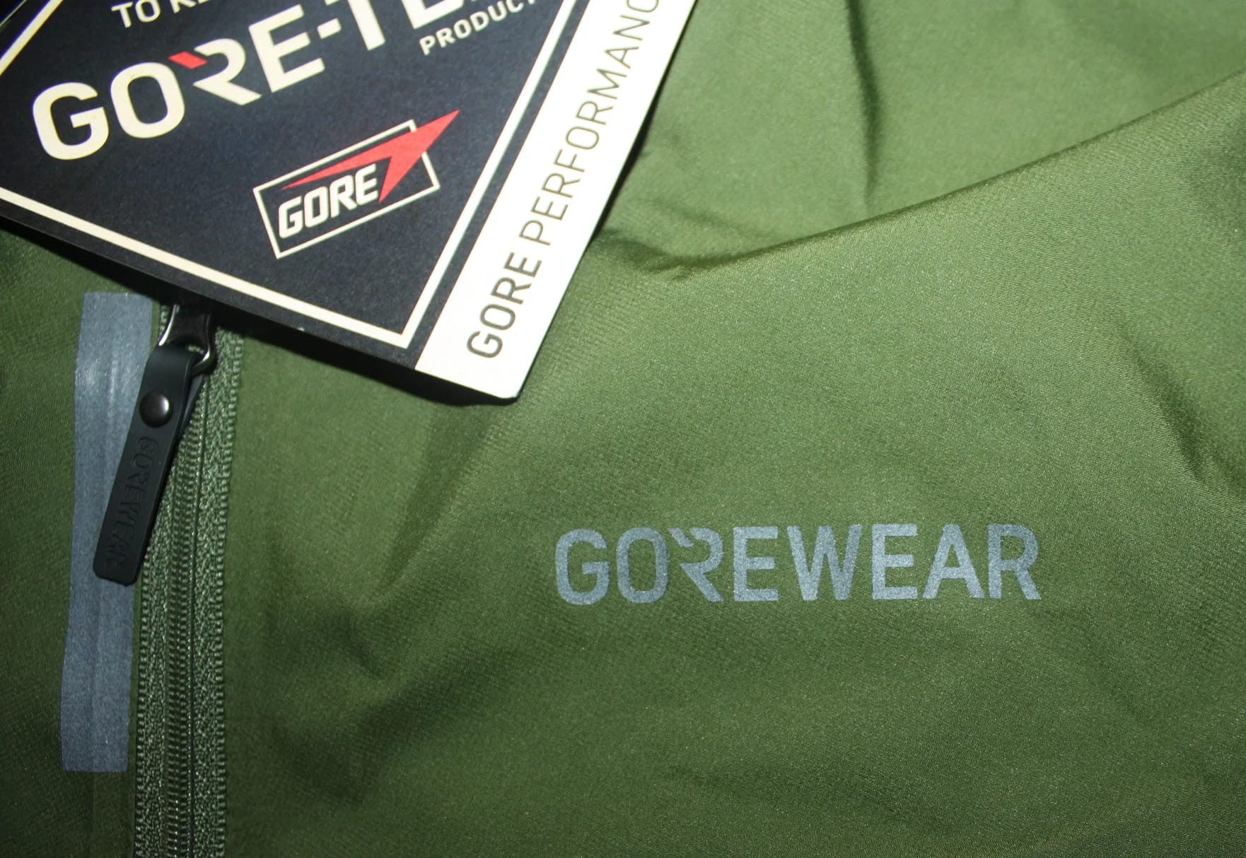 GOREWEAR Concurve GORE-TEX Jacke9