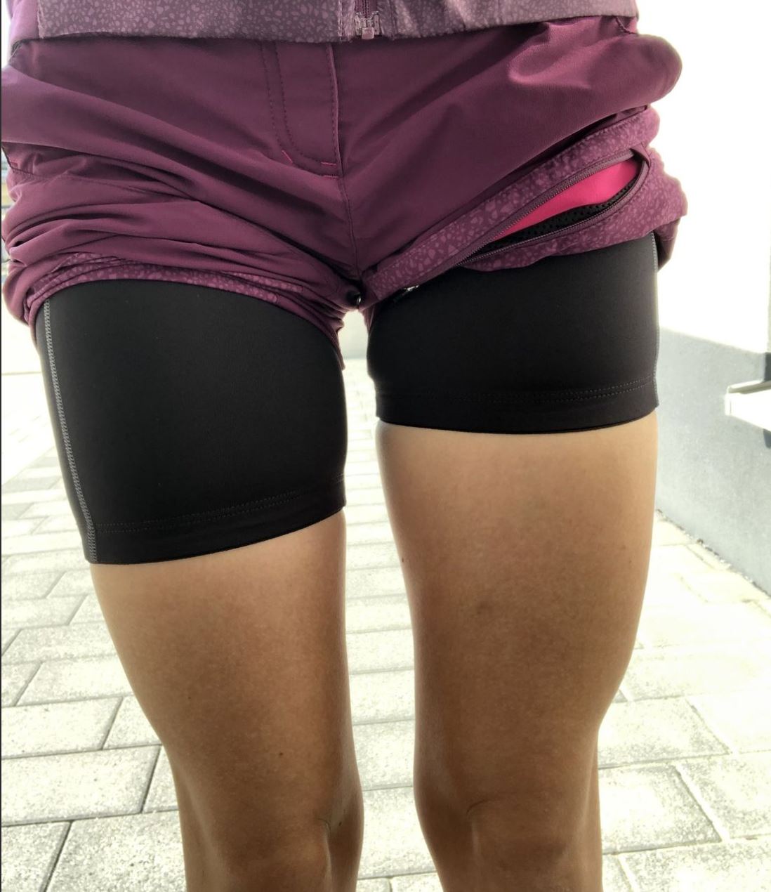 manchmal rutscht die Innenhose hoch trotz Gummierung
