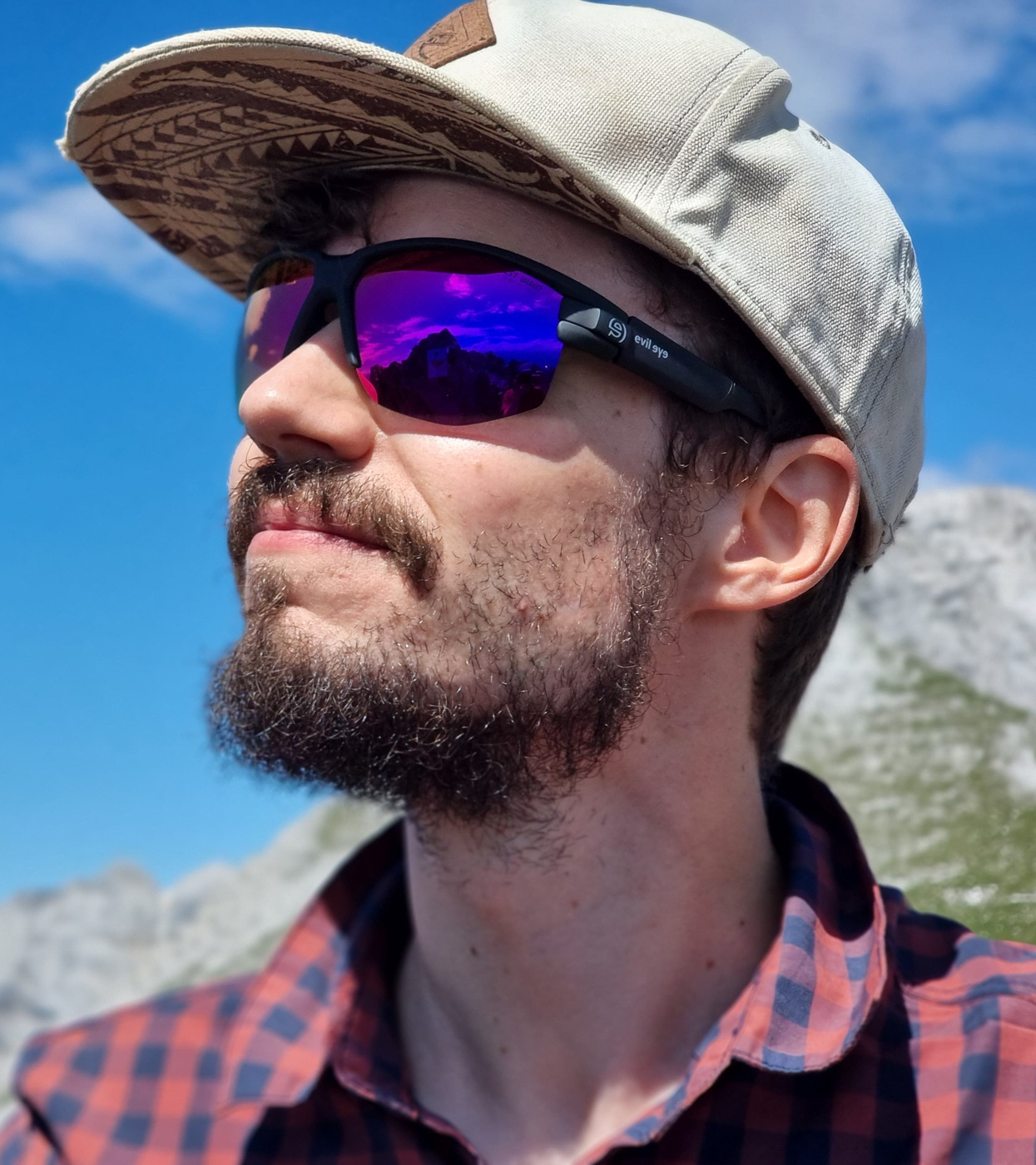 die Brille beim Wandern