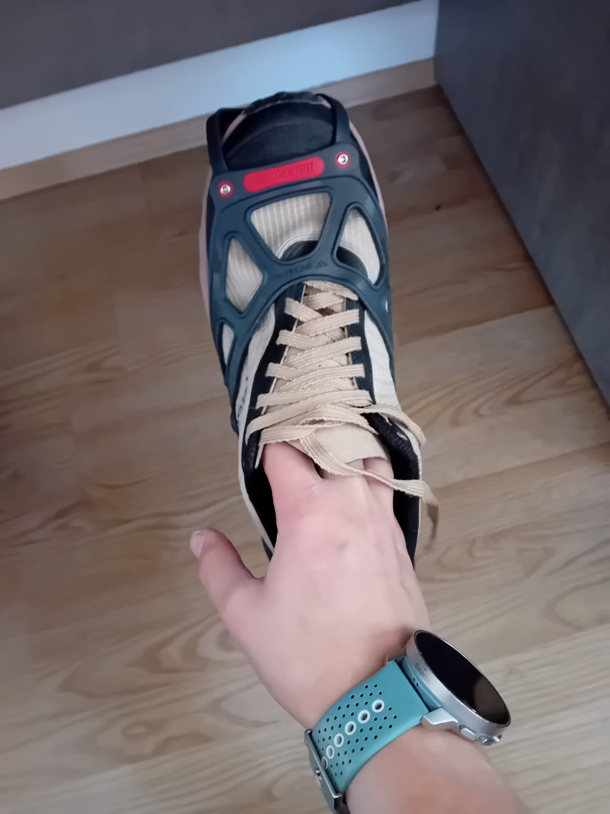 Spikes am Schuh