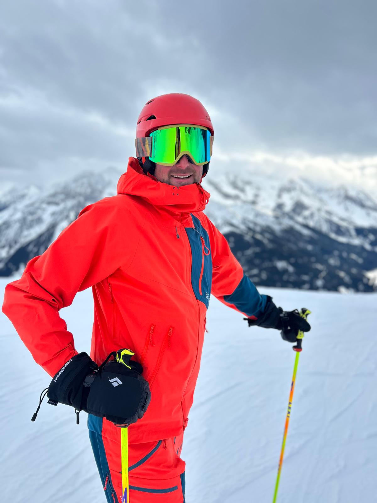Der kompetente OUTSIDestories-Test: ROCK EXPERIENCE Ice Thriller - Hardhelljacke, Skijacke, Herren