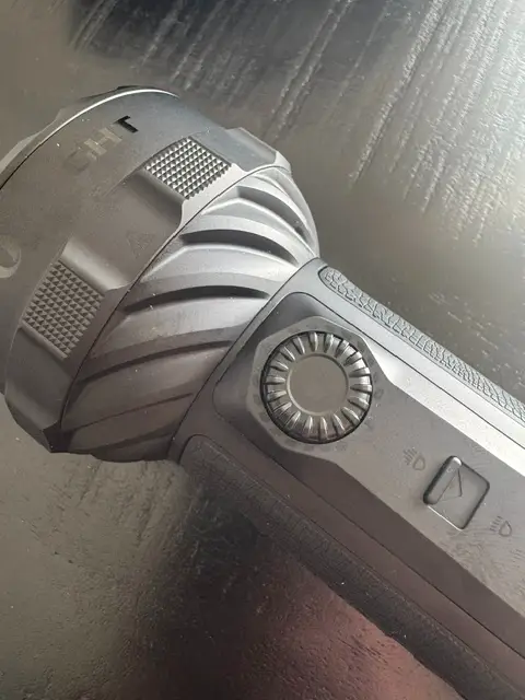 Der kompetente OUTSIDEstories-Test: Die Olight Marauder 3