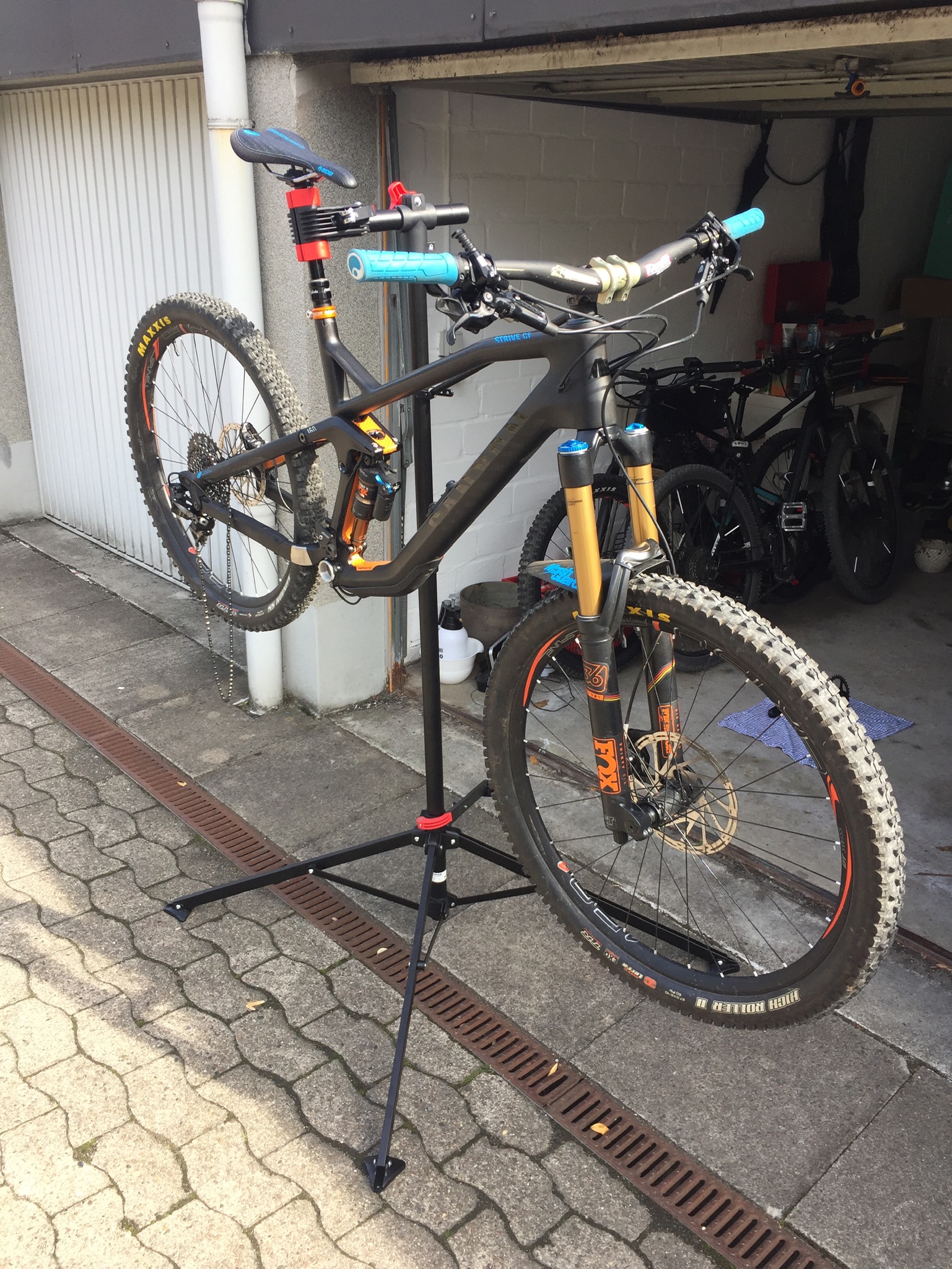Montageständer mit Rad