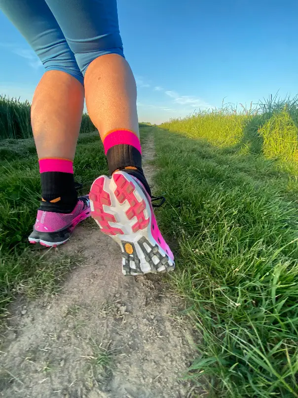 Die Vibram Profilsohle ist super geeignet besonders für lockere anspruchsvolle Untergründe und geben optimalen Gripp.