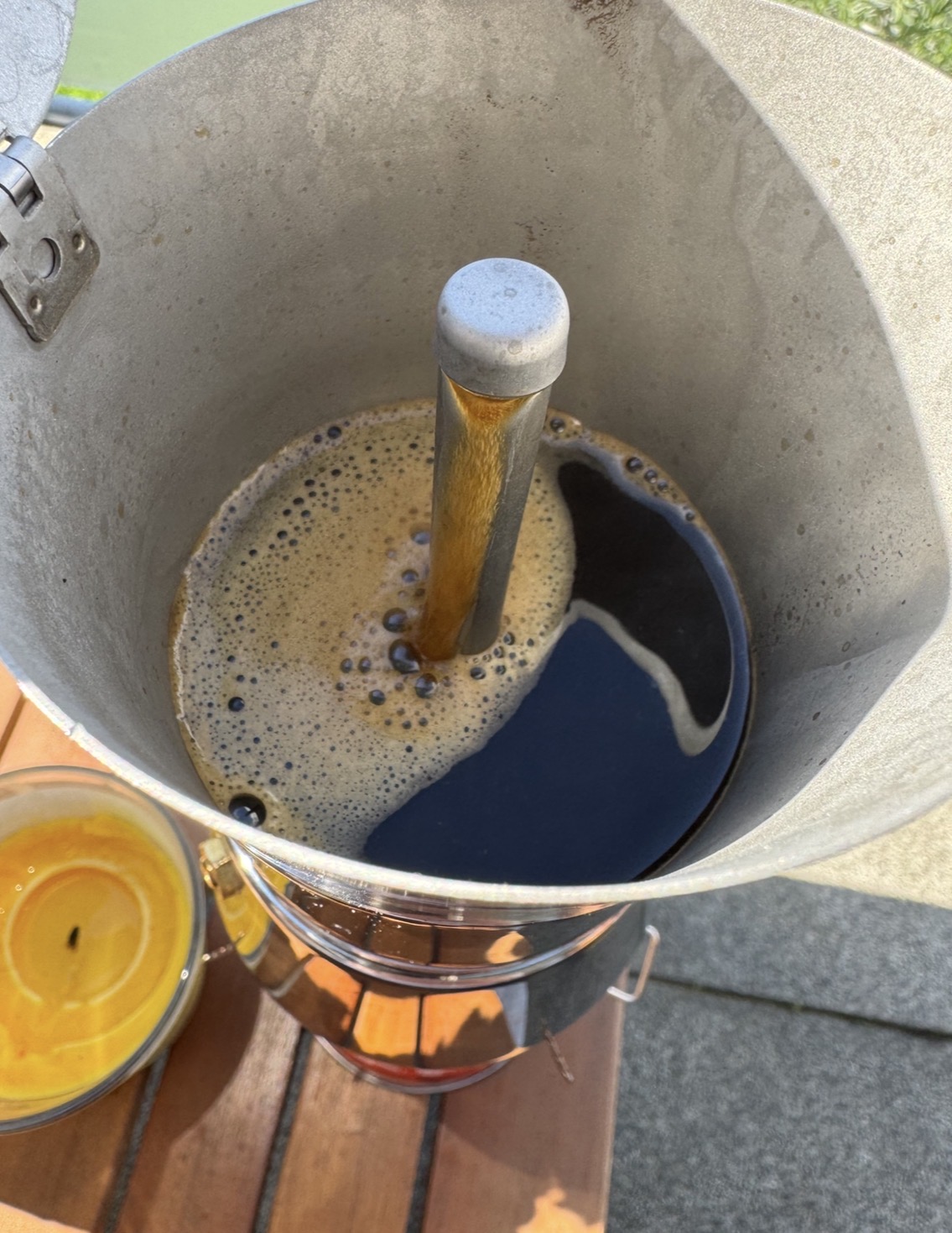 Der kompetente OUTSIDEstories-Test: BASIC NATURE Espresso Maker 'Edelstahl' 4 Tassen - Espresso-Kocher