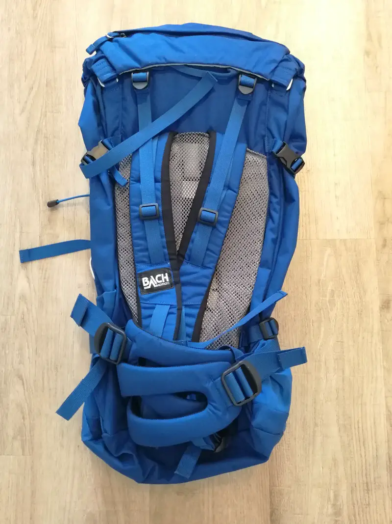 Bach Packster 33R