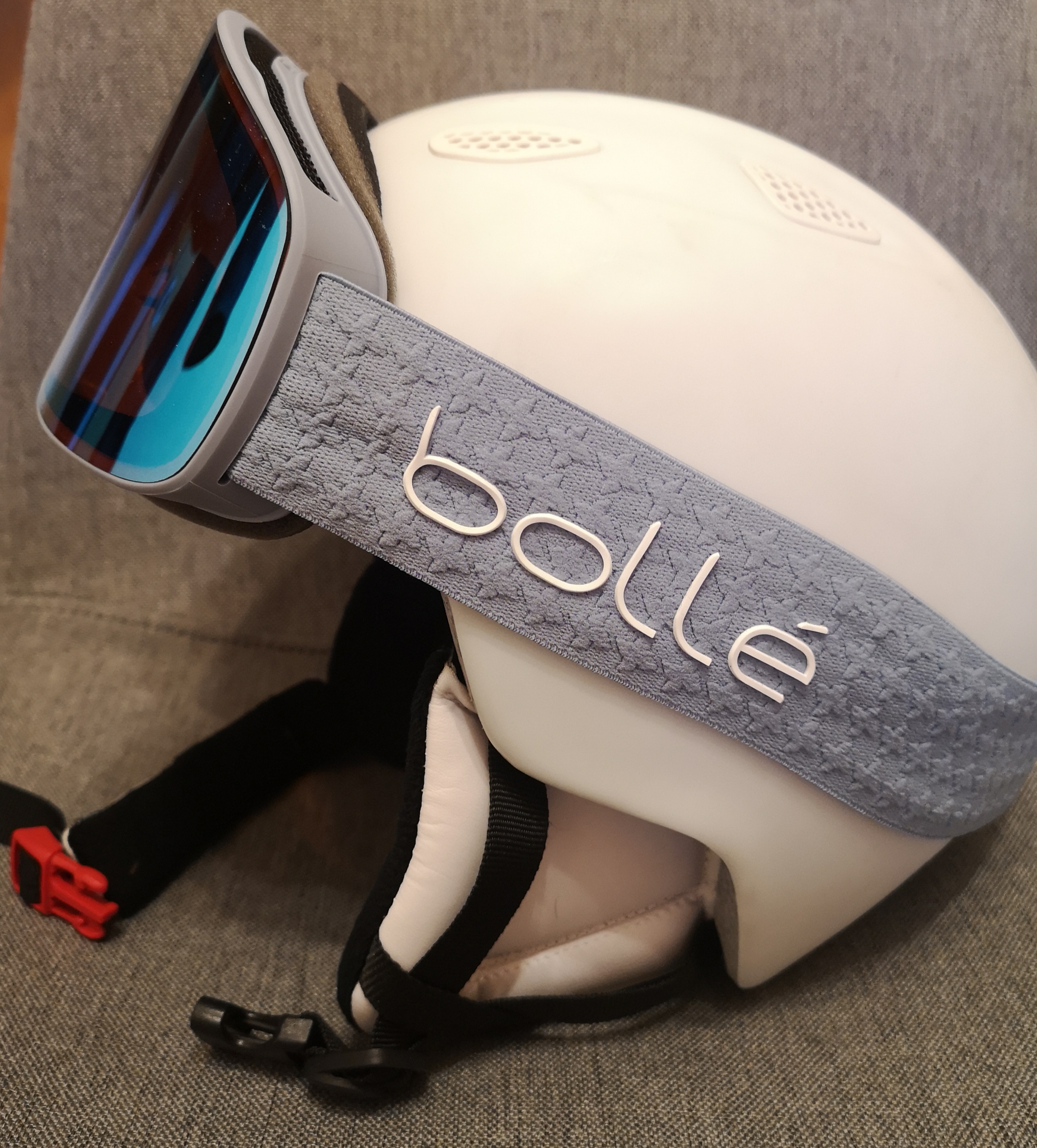 Brille auf Helm
