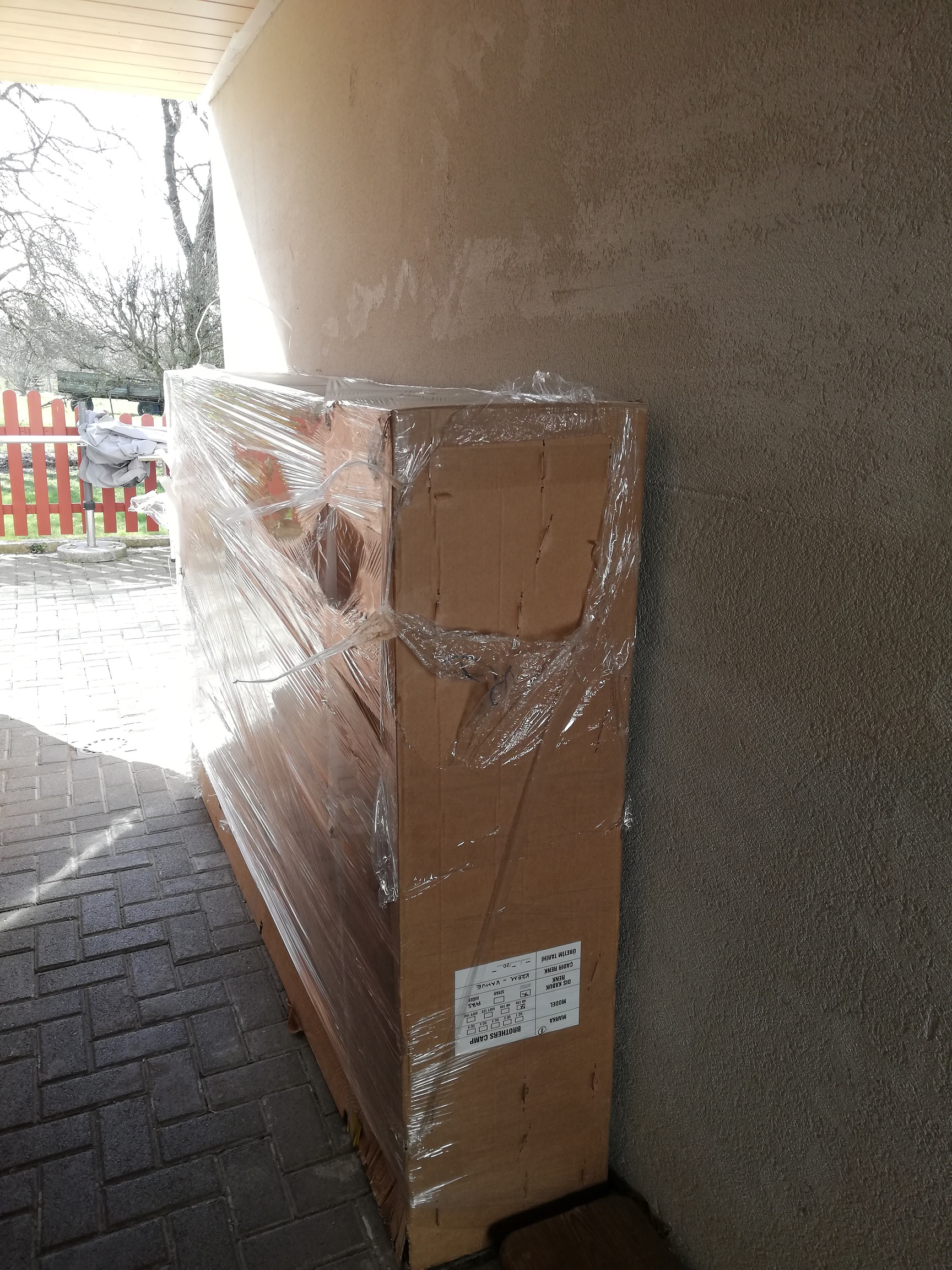Das verpackte Dachzelt