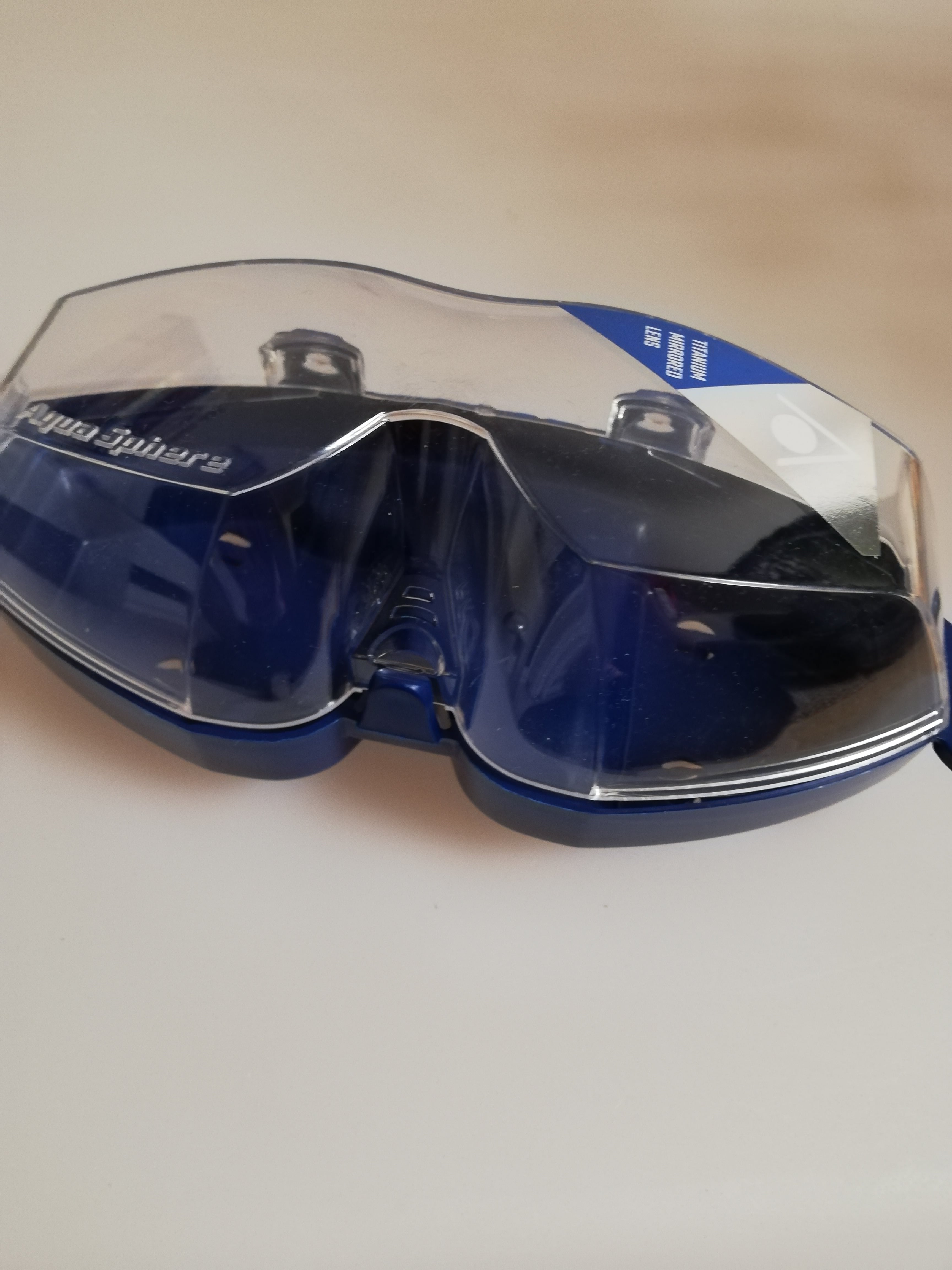 Aqua Sphere Vista Pro