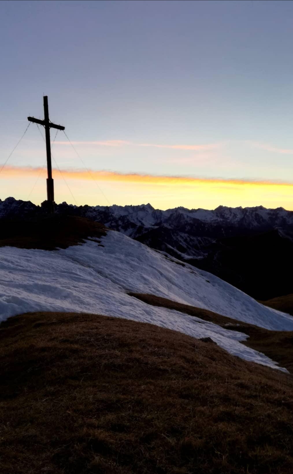 Kreuz der Nockspitze 