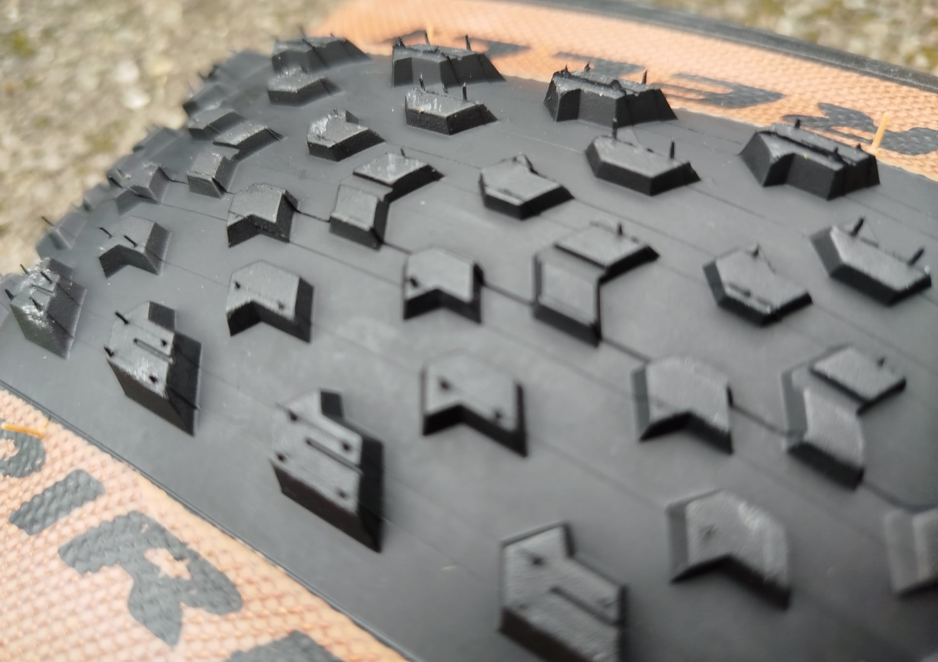 Pirelli Cinturato Gravel S 18