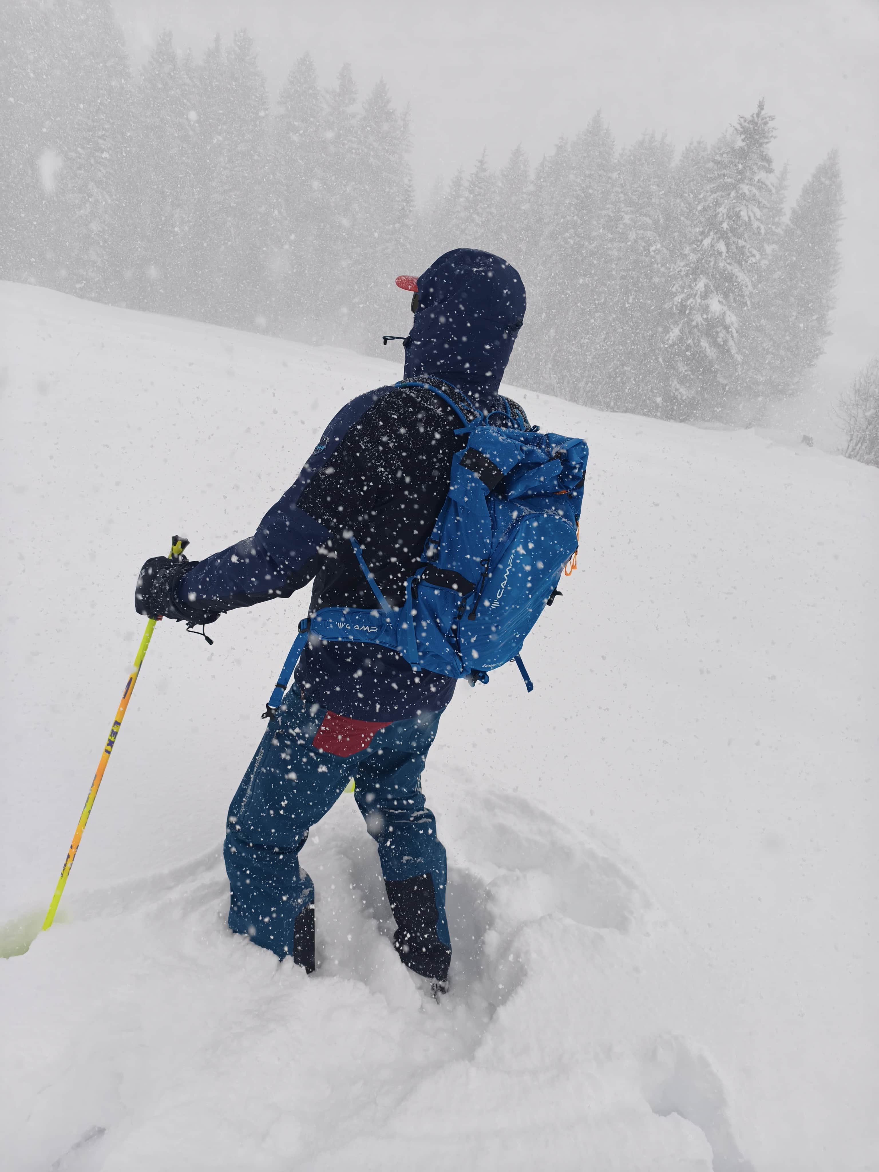 Der OUTSIDEstories-Test: UYN Impervious - Skitourenjacke, Herren 