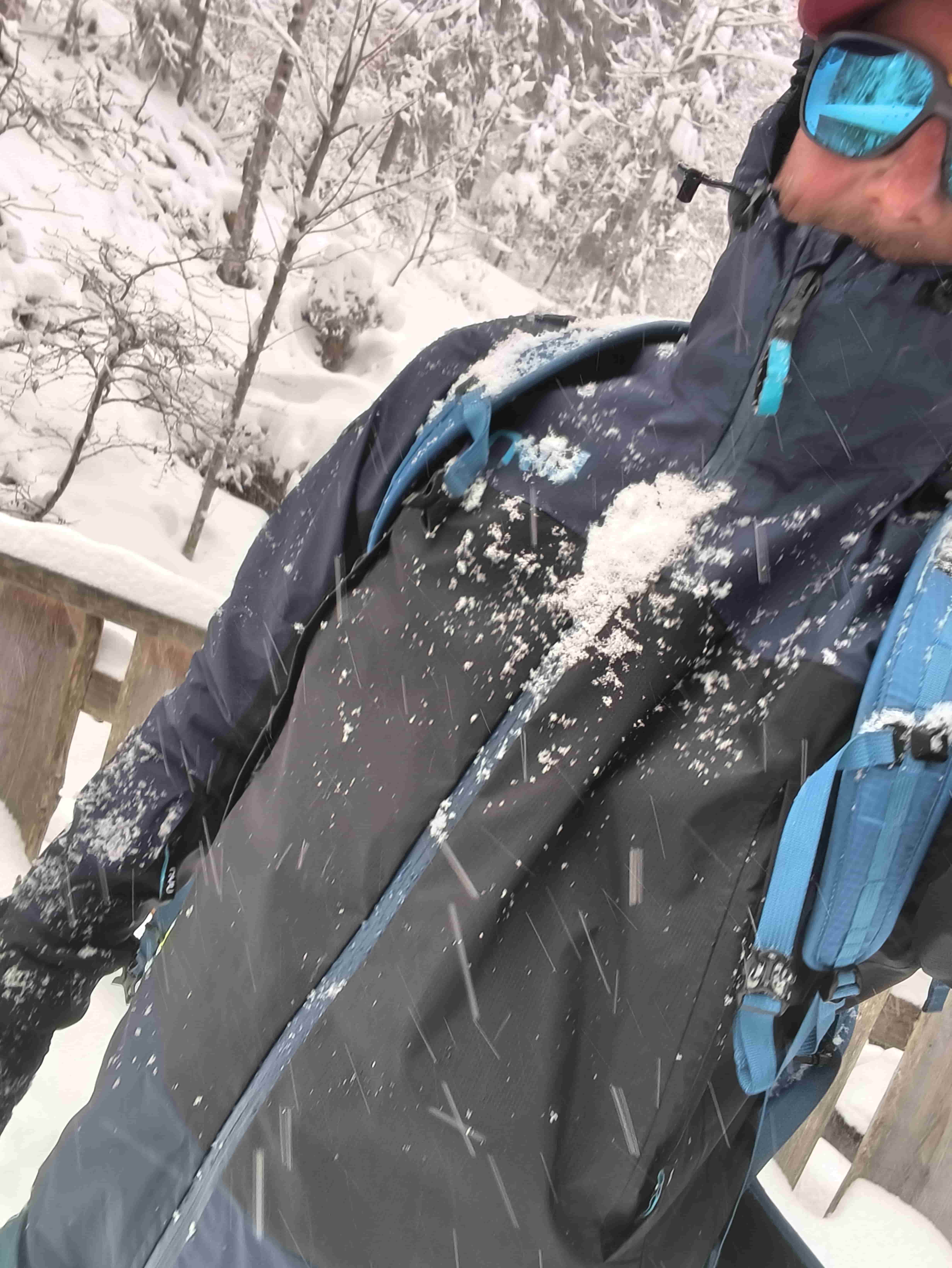 Der OUTSIDEstories-Test: UYN Impervious - Skitourenjacke, Herren 