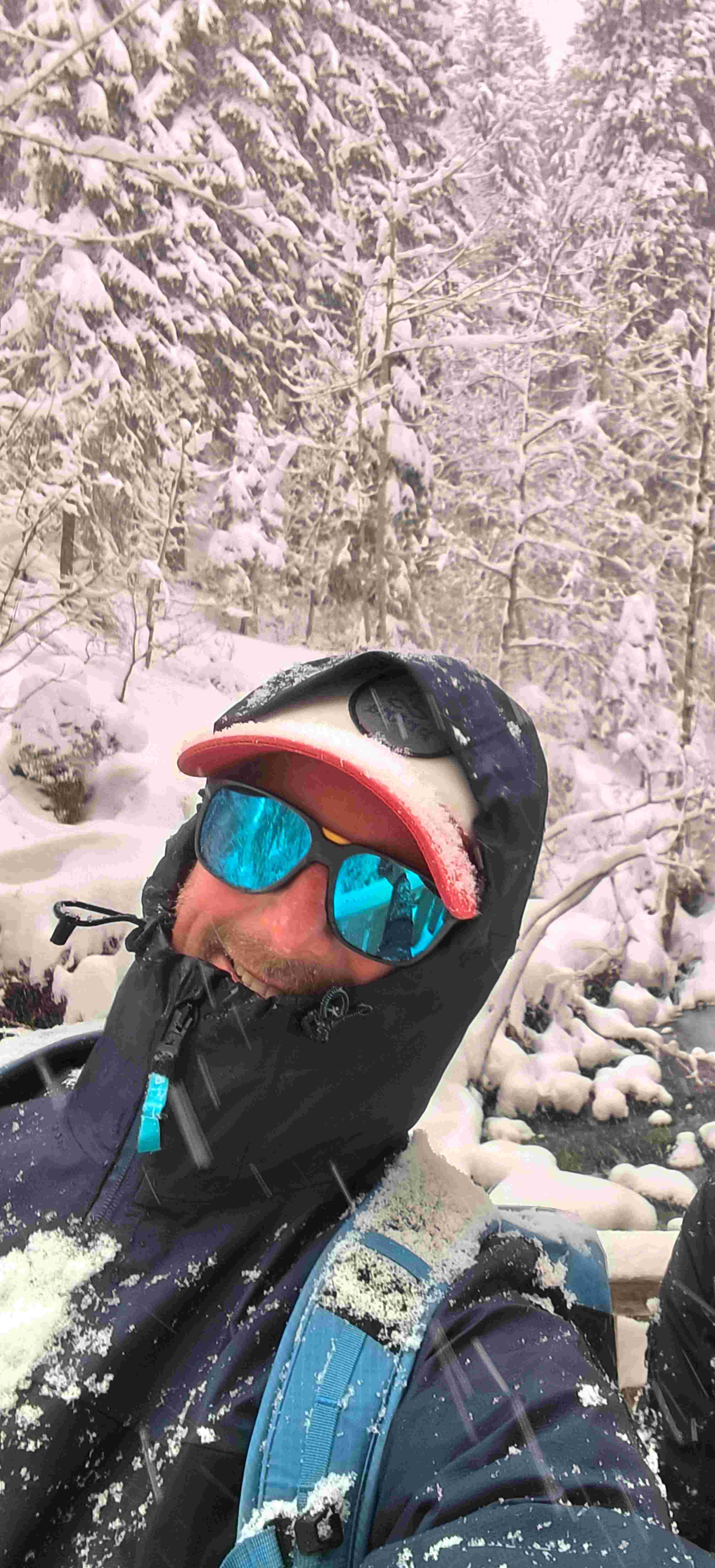 Der OUTSIDEstories-Test: UYN Impervious - Skitourenjacke, Herren 