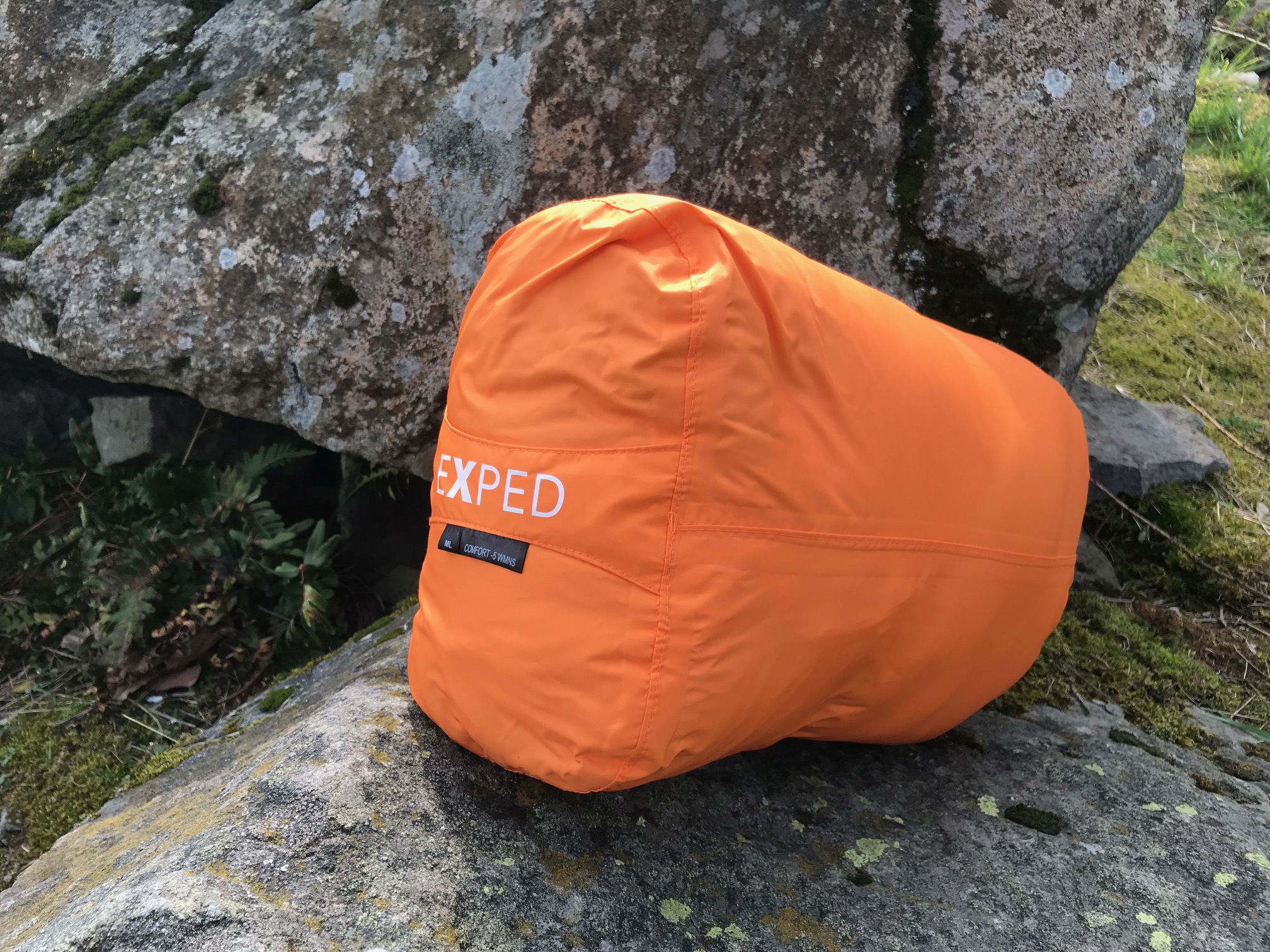 Schlafe am Packsack