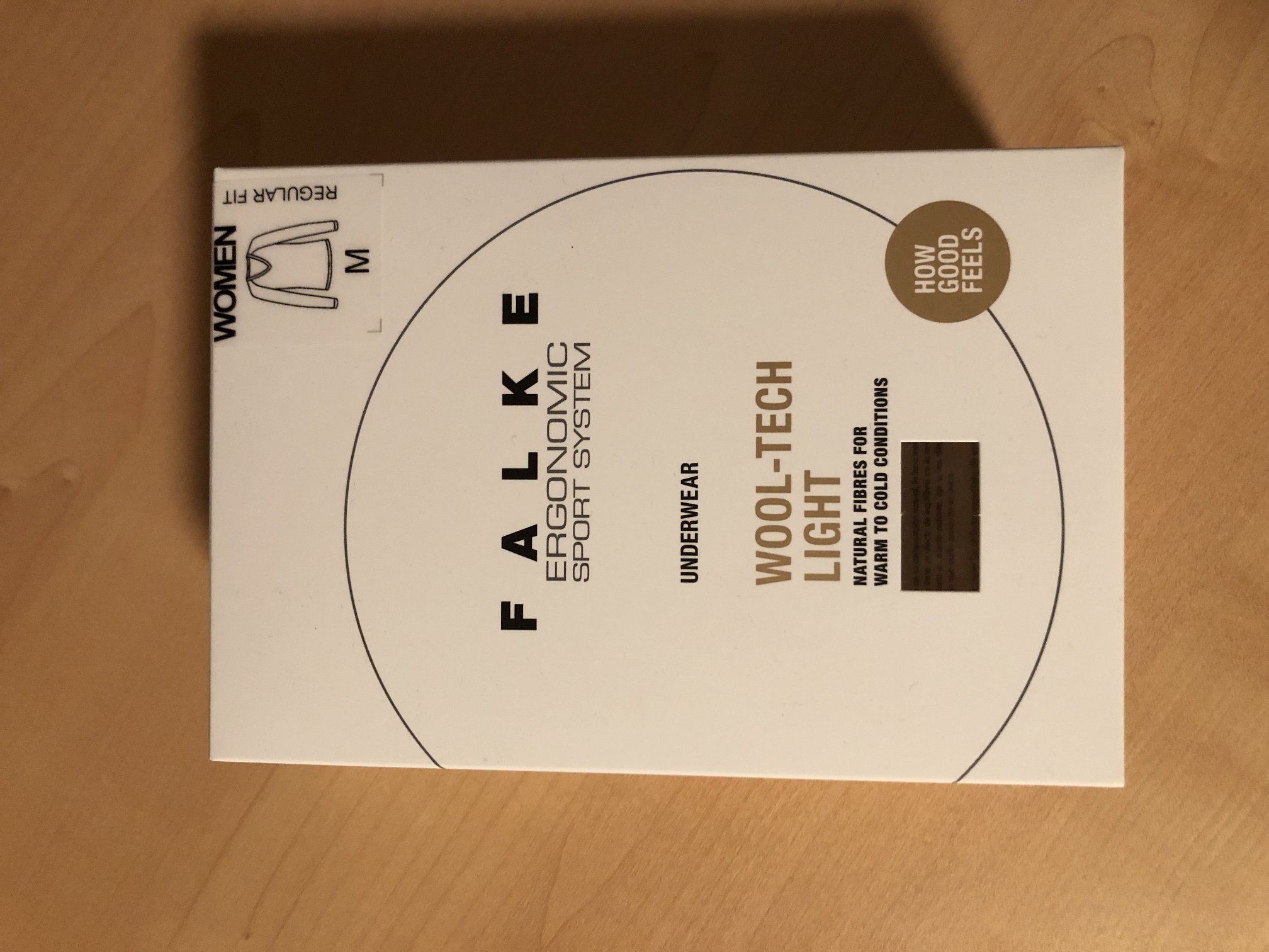 Die Verpackung des Shirts