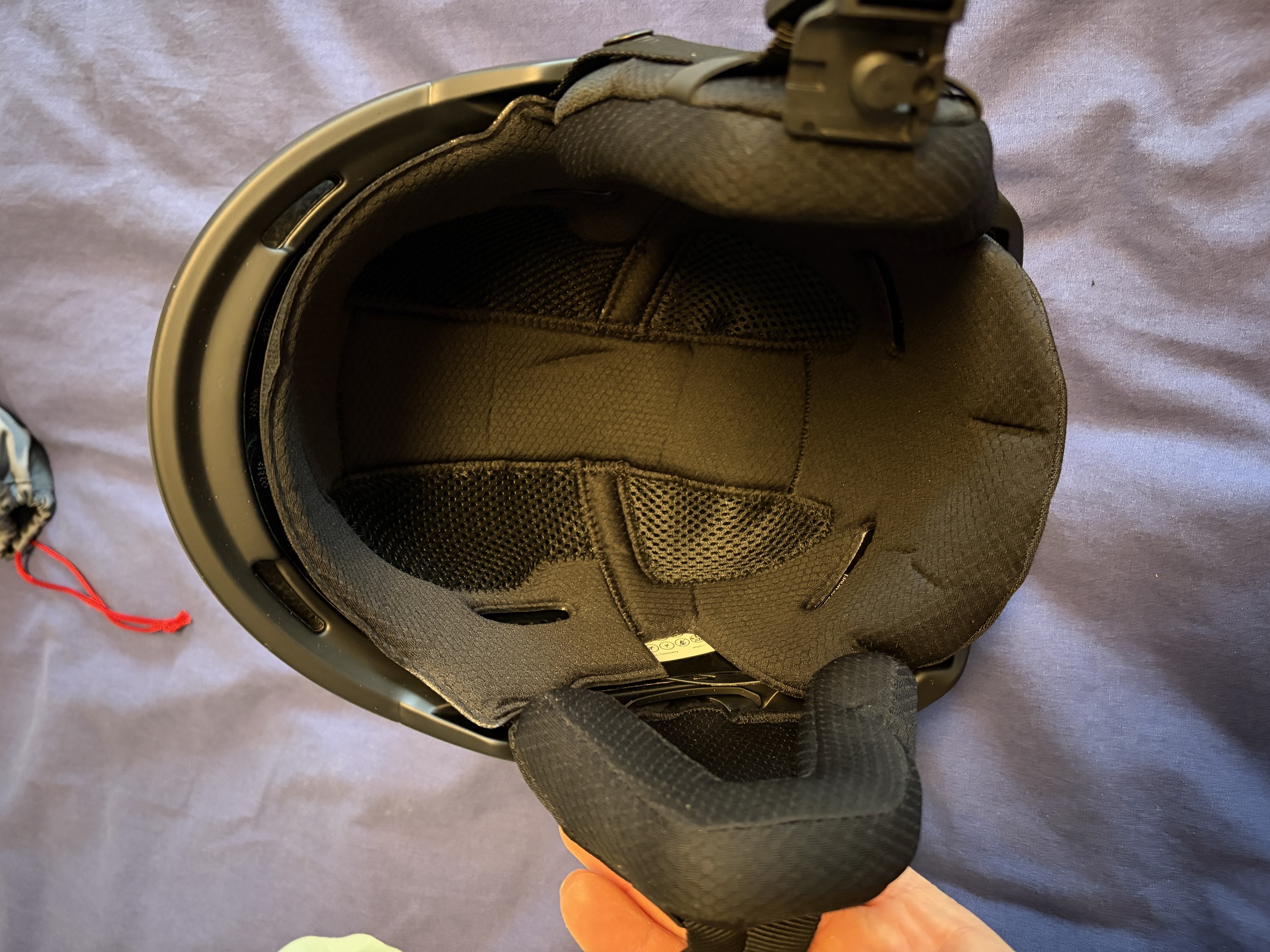 Innenansicht mit Ohrpads