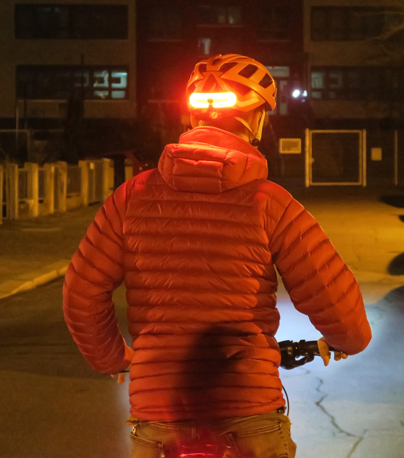 Rücklicht in der Nacht