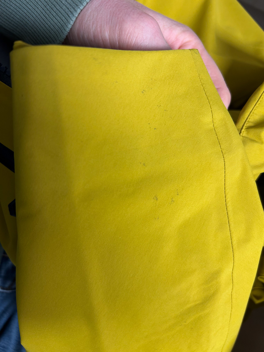 fleckanfällige Farbe