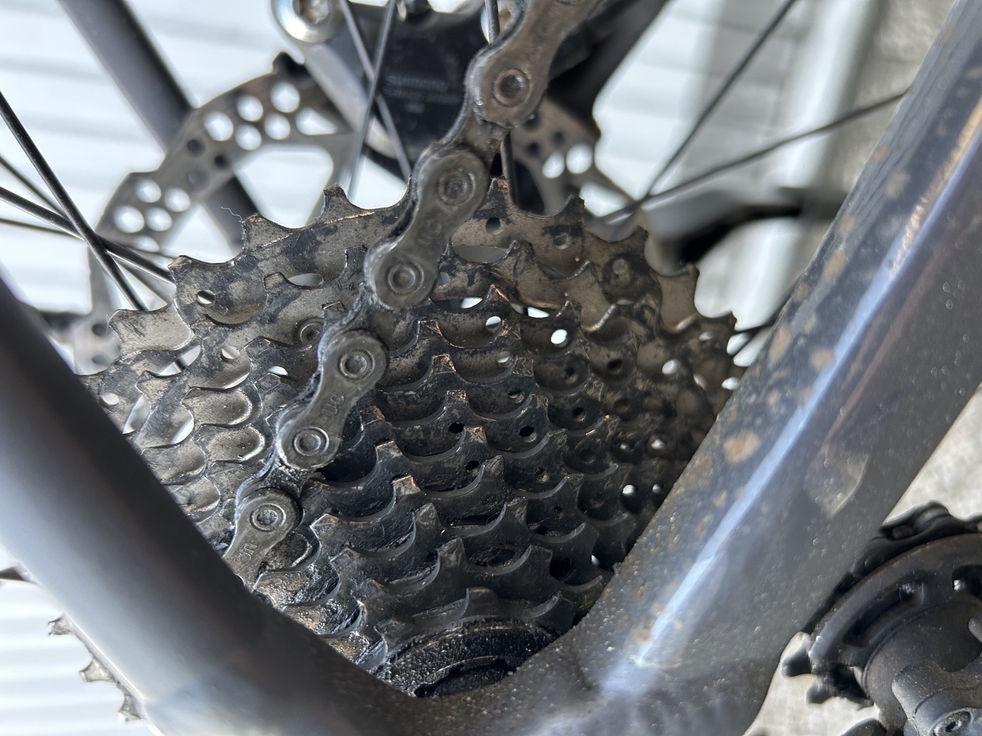 Der kompetente OUTSIDEstories-Test: TUNAP SPORTS Drive Cleaner - Antriebsreiniger Spray mit Dosierpinsel 