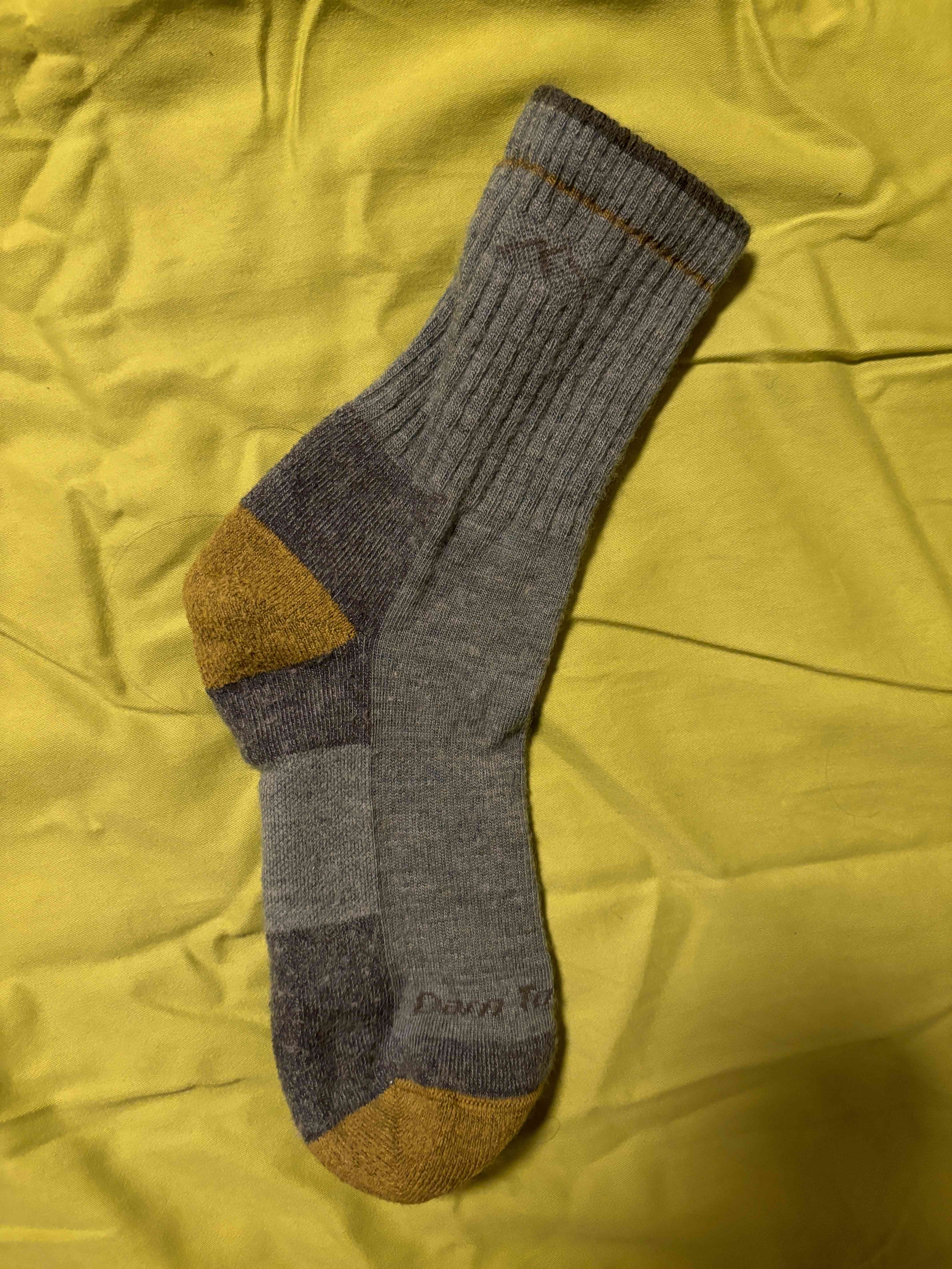 Ausgepackte Socke von der Seite
