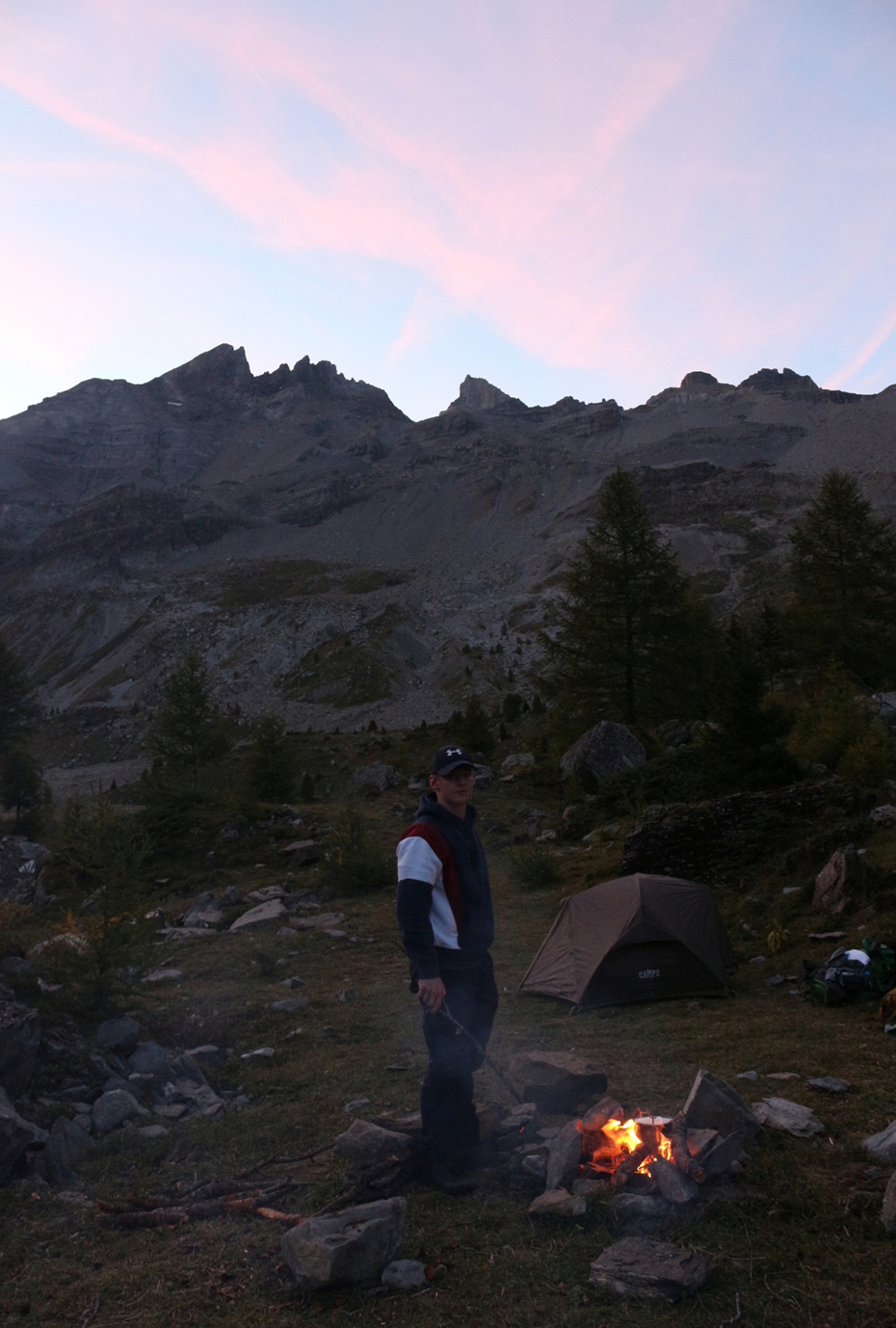 Zelt in den Alpen