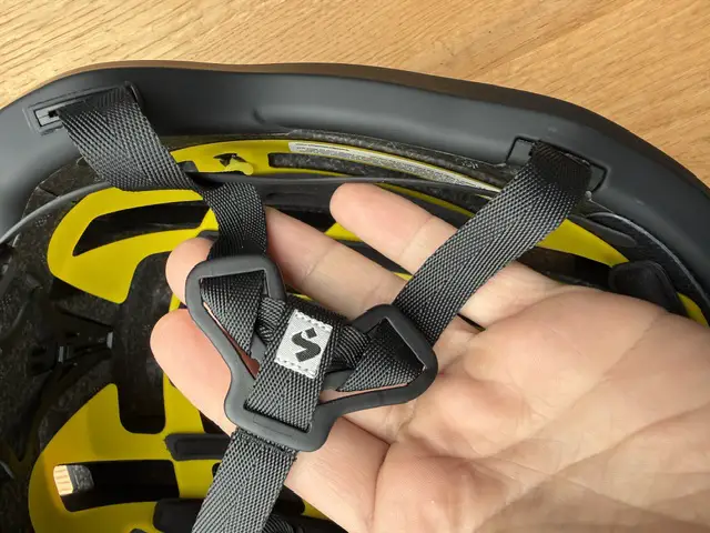 Der OUTSIDEstories-Test: SWEET PROTECTION Outrider Mips Helmet - Rennrad- und Gravelbike-Helm