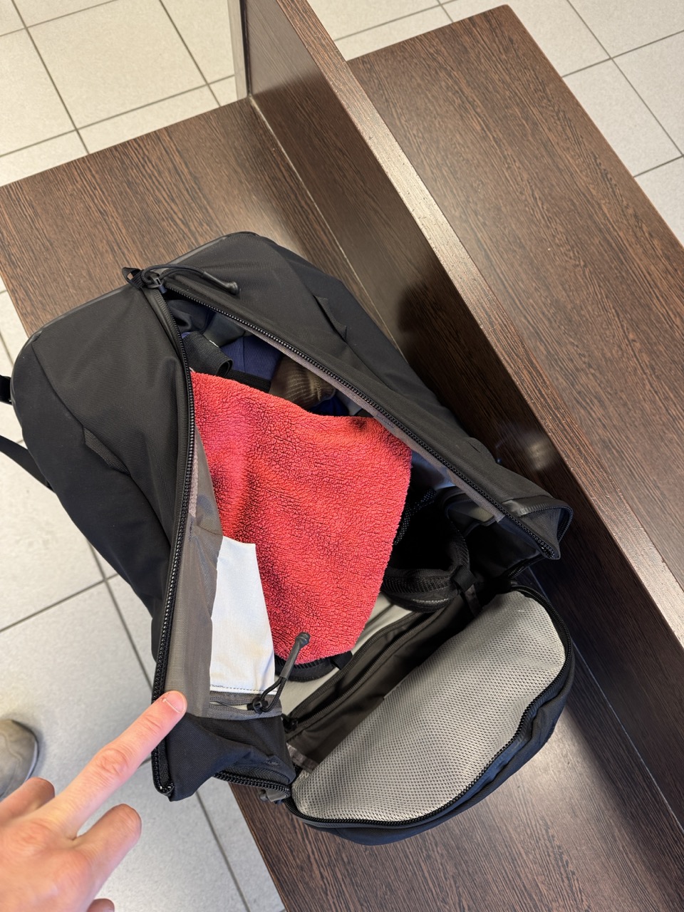 Gute Ordnung innerhalb des Rucksacks.