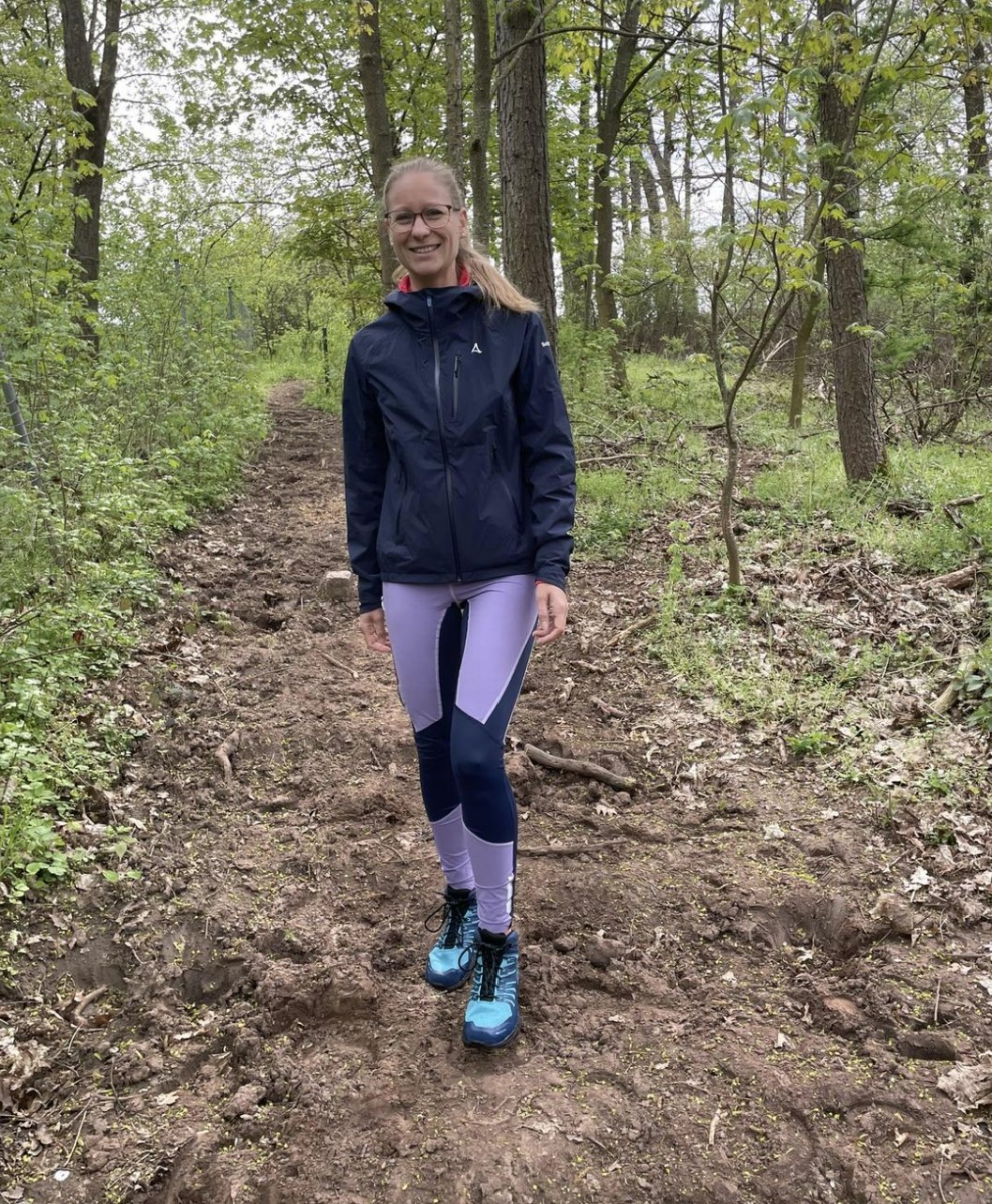 Jacke beim Wandern von vorn