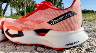 Der kompetente OUTSIDEstories-Test: The North Face Summit Vectiv Pro 3 Trailrunning-Schuh, Damen