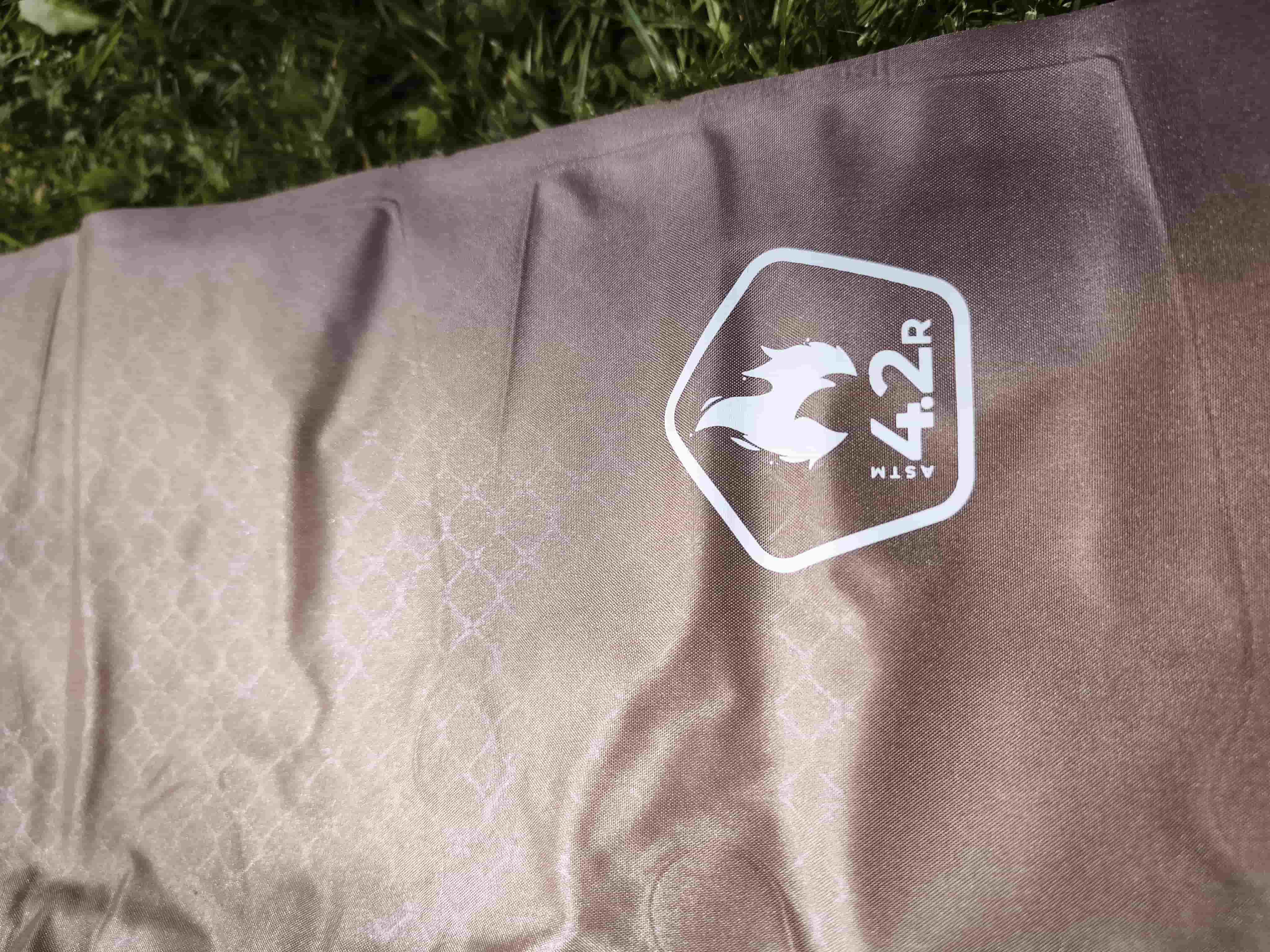Der OUTSIDEstories-Test: KLYMIT Insulated Static V Lite - 3-Jahreszeiten-Isomatte