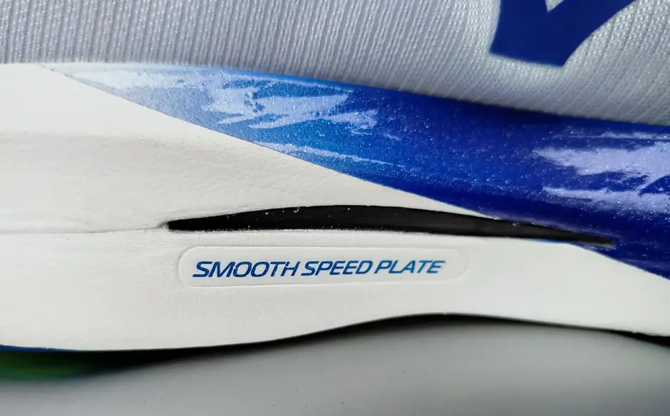 Mizuno Hyperwarp Pure
