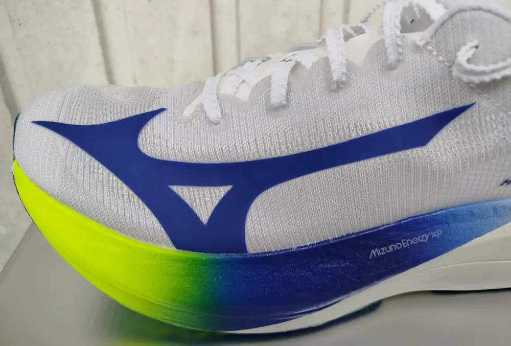 Mizuno Hyperwarp Pure