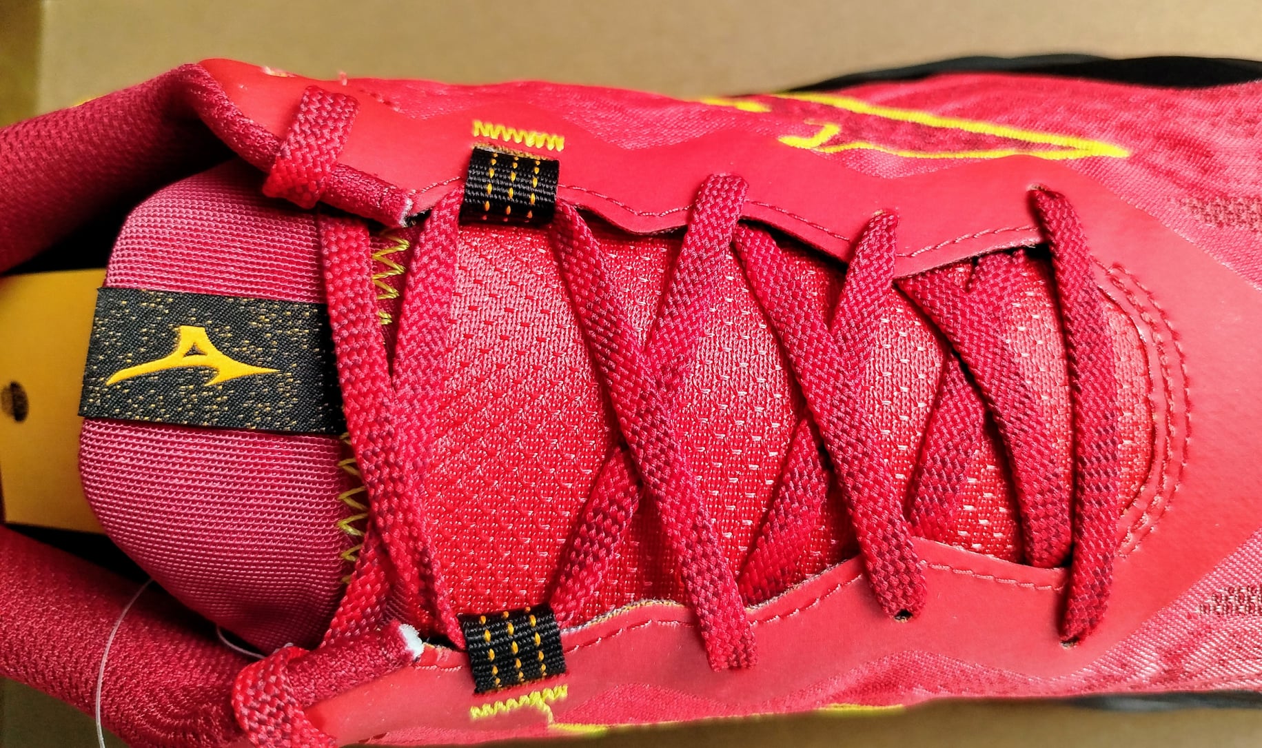 Mizuno Wave Daichi 9 23