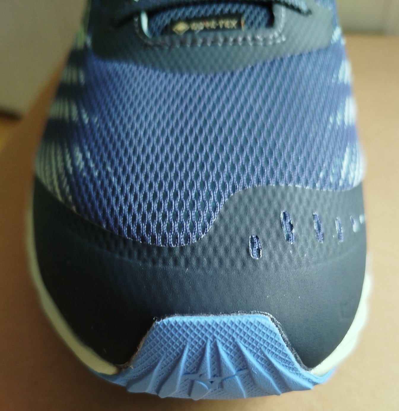 Mizuno Wave Rider GTX 2 13