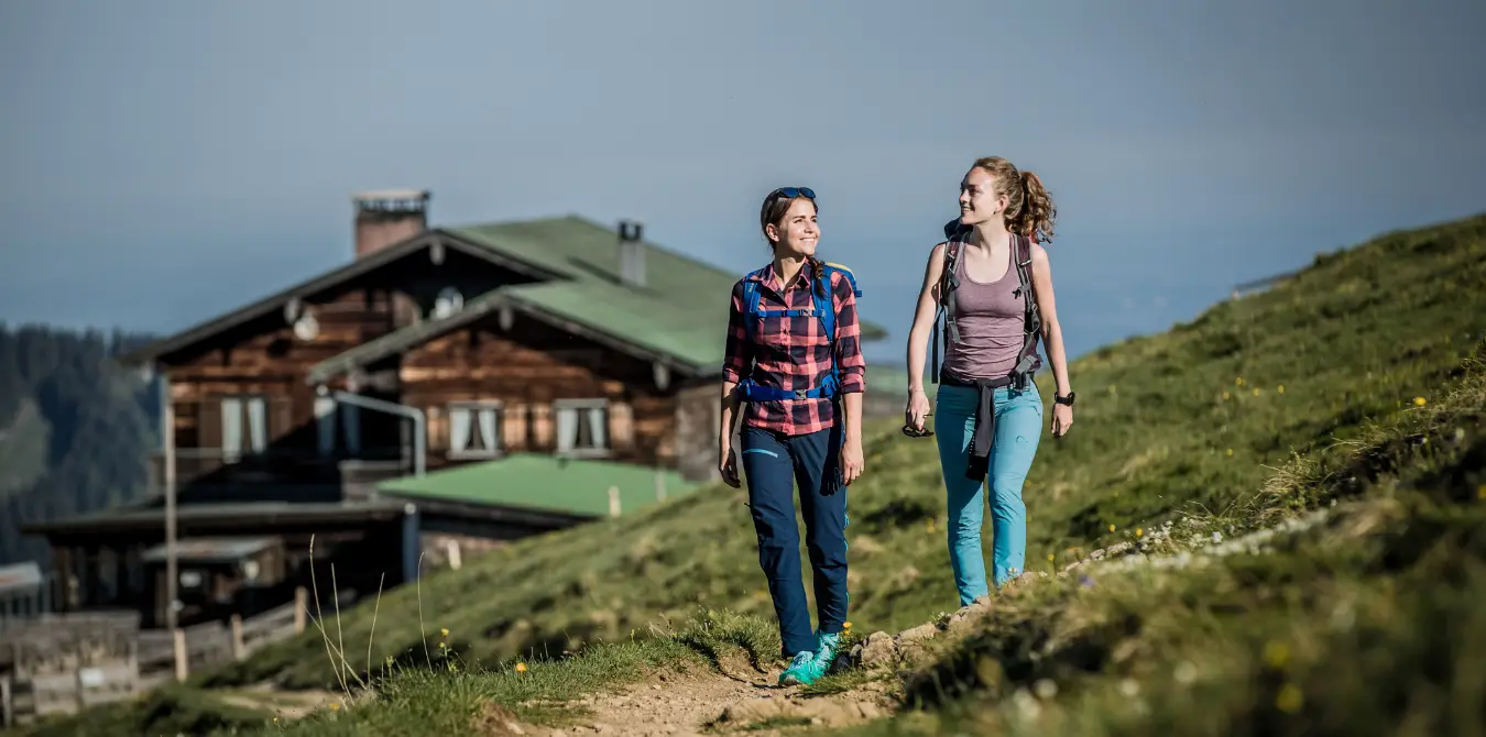 Ganzjährig auf Tour: Fünf Hüttenwanderungen im bayerischen Voralpenland
