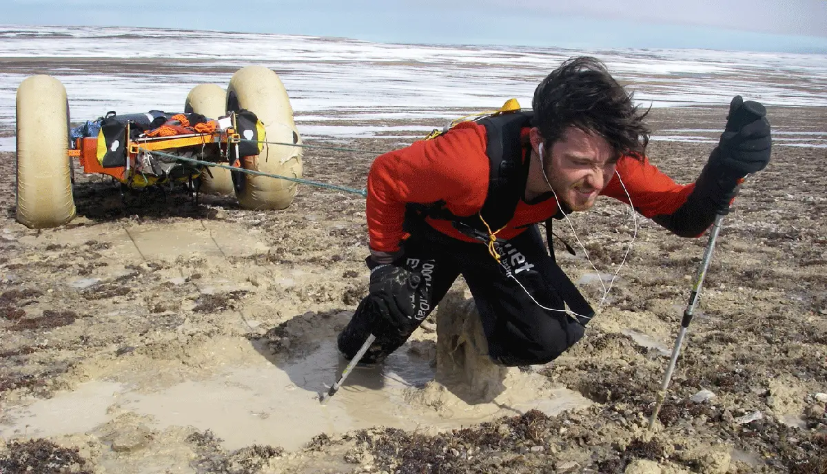 OUTSIDEstories und E.O.F.T. Basecamp Episode Three The Crossing