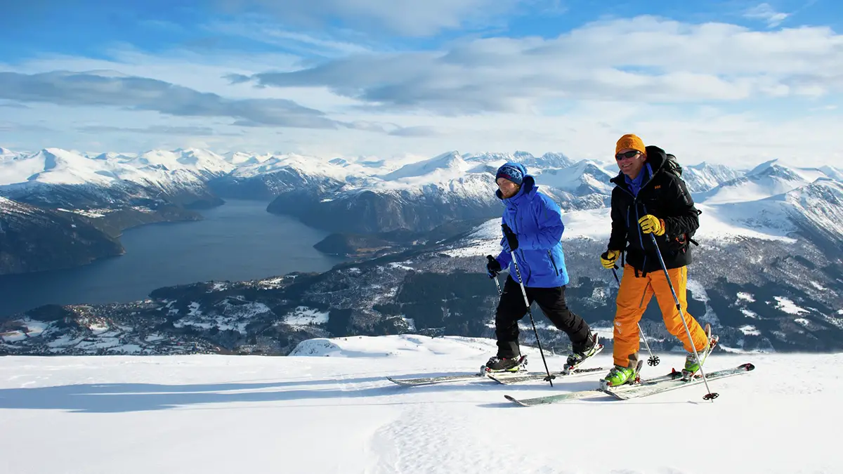 OUTSIDEstories Skigebiete Fjord Norwegen