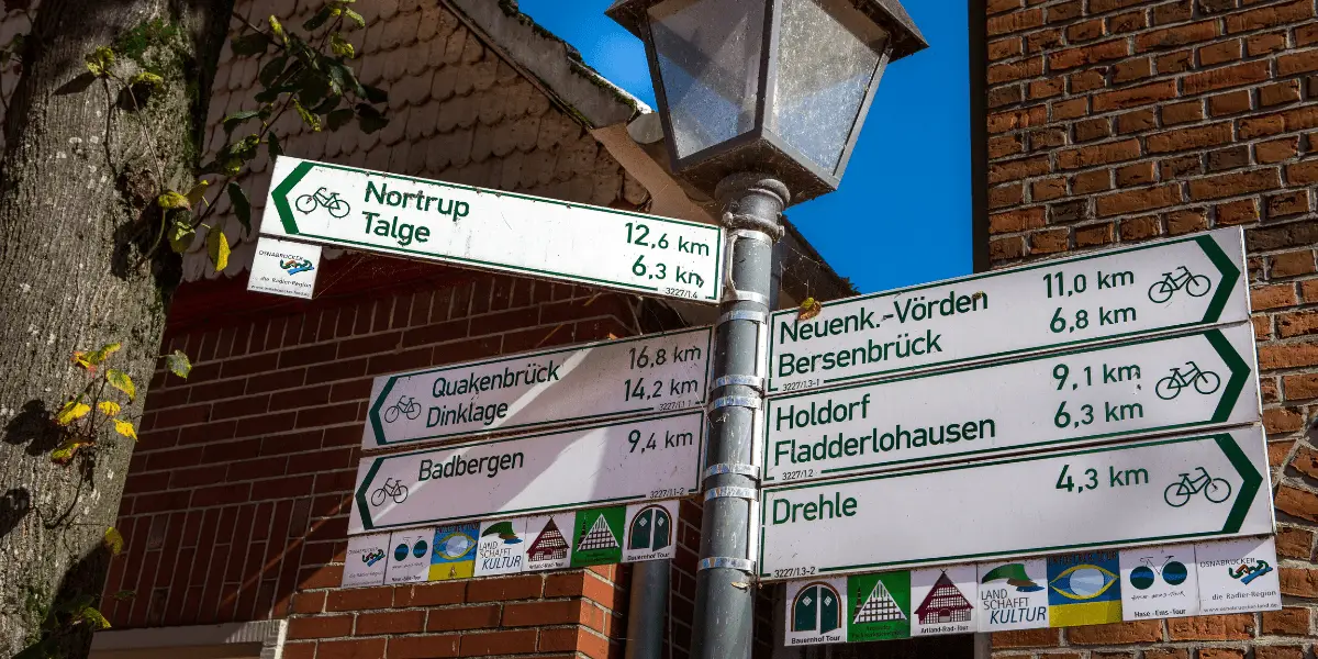OUTSIDEstories Unterwegs-Tipp Artland-Radtour, Wegweiser für Radtouren