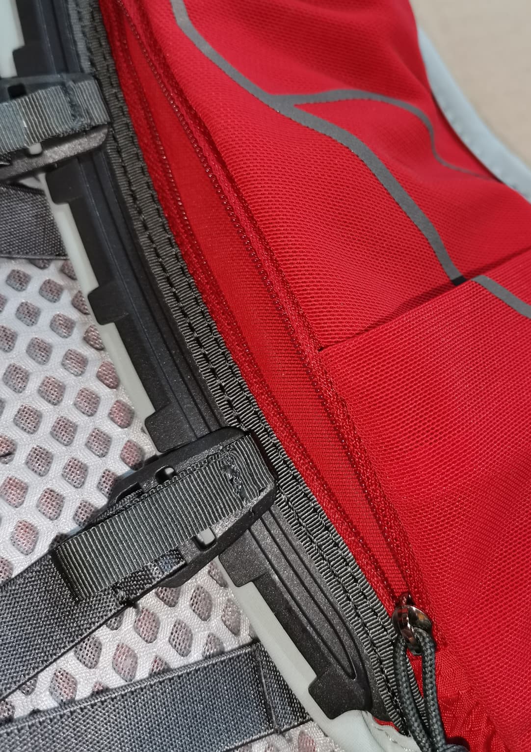 Osprey Duro 6 Trinkrucksack 16